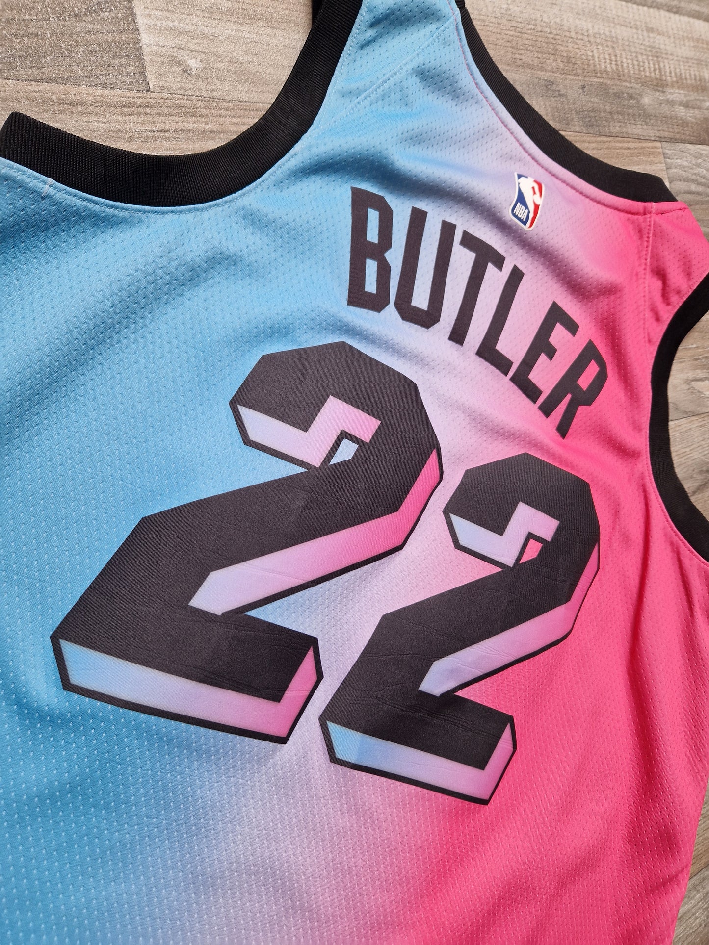 Jimmy Butler Miami Heat Jersey Size Medium