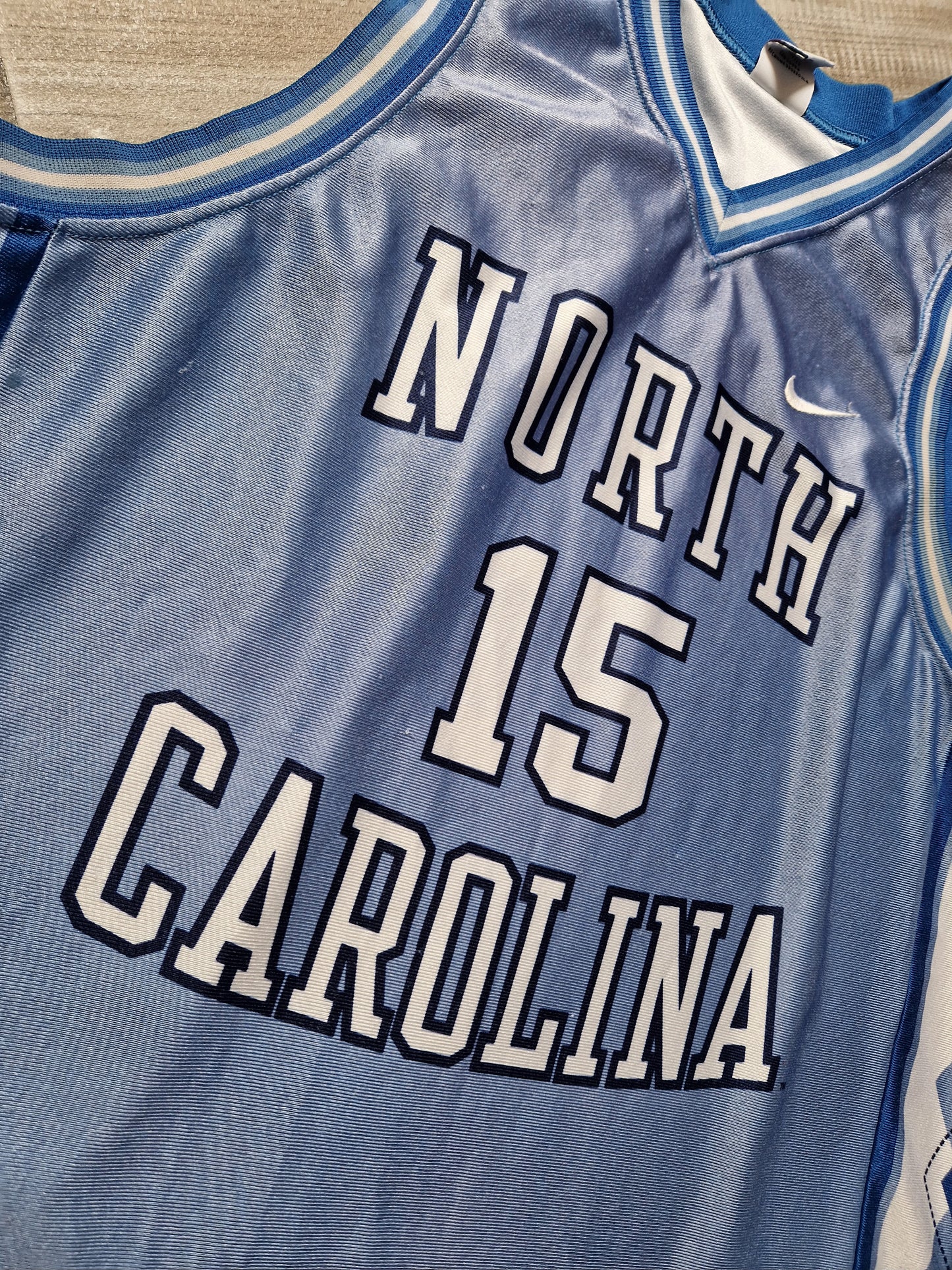 Vince Carter North Carolina Tar Heels Jersey Size Large