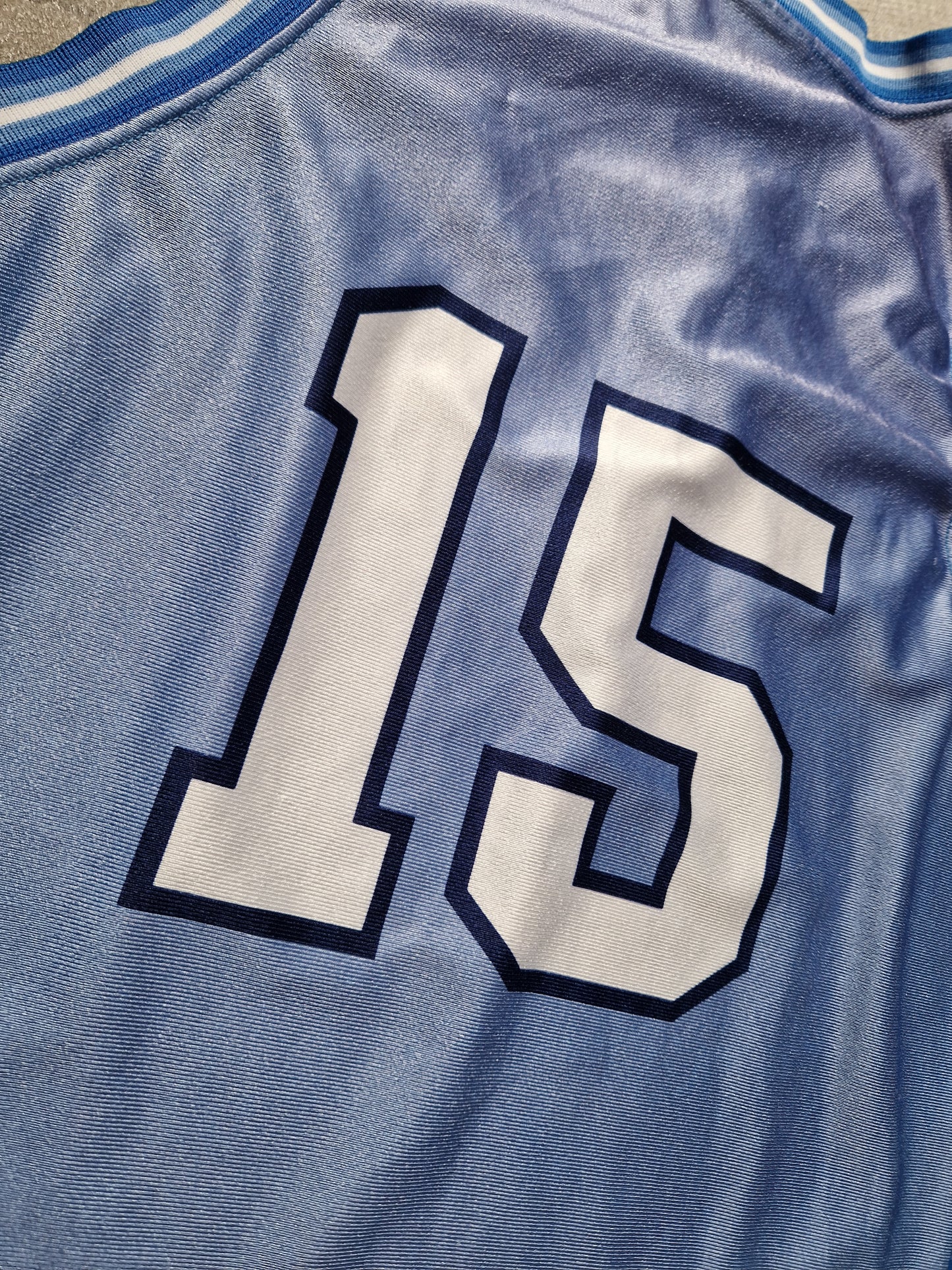 Vince Carter North Carolina Tar Heels Jersey Size Large