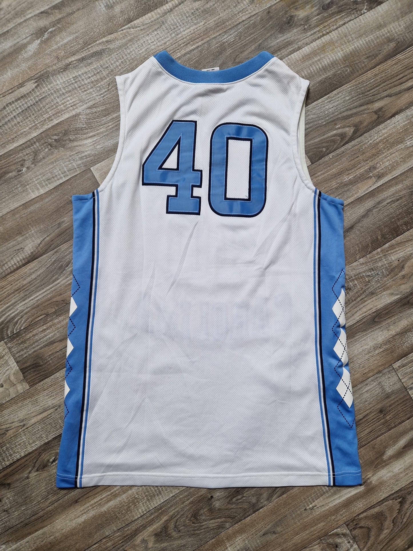 North Carolina Tar Heels Authentic Jersey Size Medium