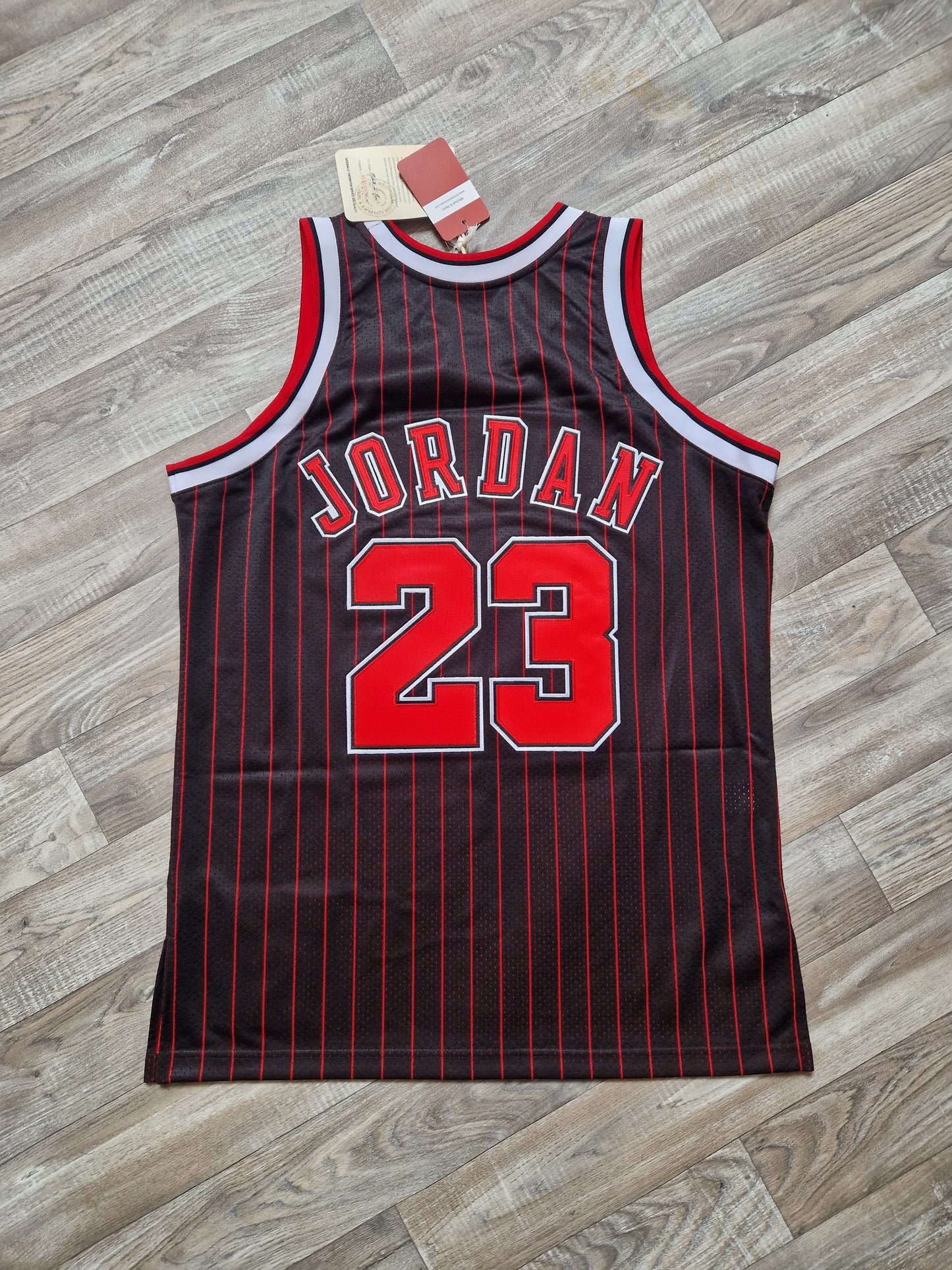 Michael Jordan Authentic Chicago Bulls Jersey Size Large