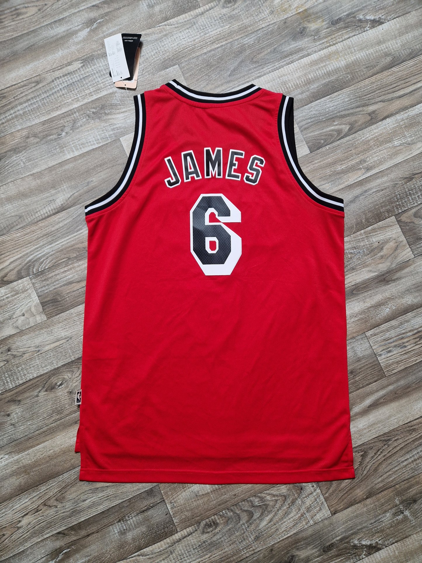 LeBron James Miami Heat Jersey Size Medium