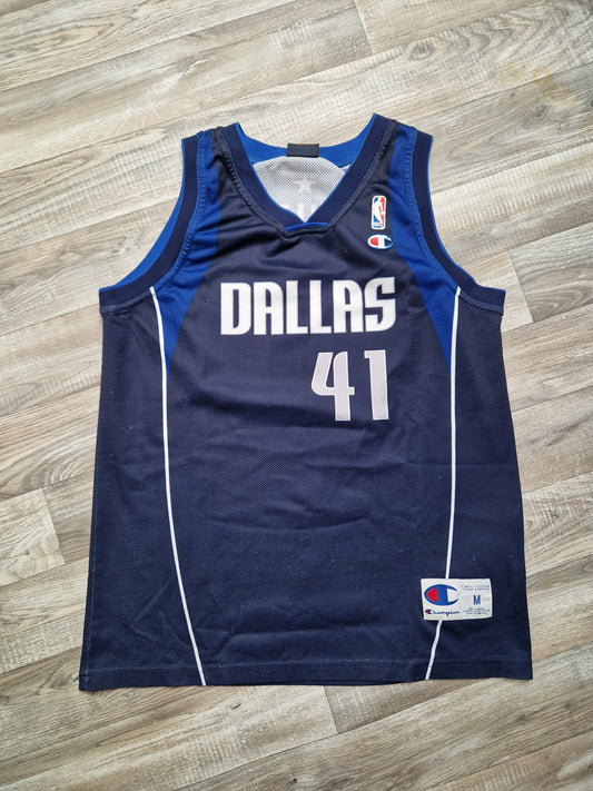 Dirk Nowitzki Dallas Mavericks Jersey Size Medium