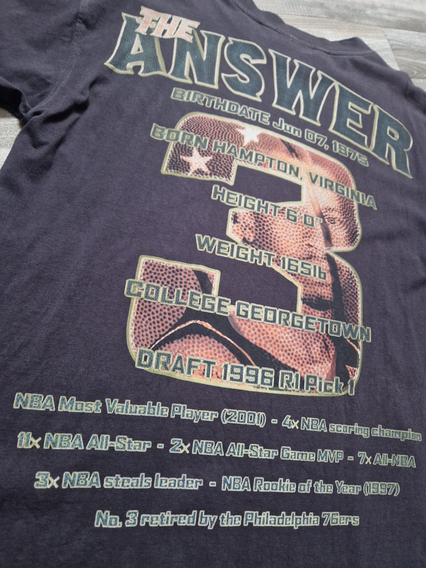 Allen Iverson T-Shirt Size Large