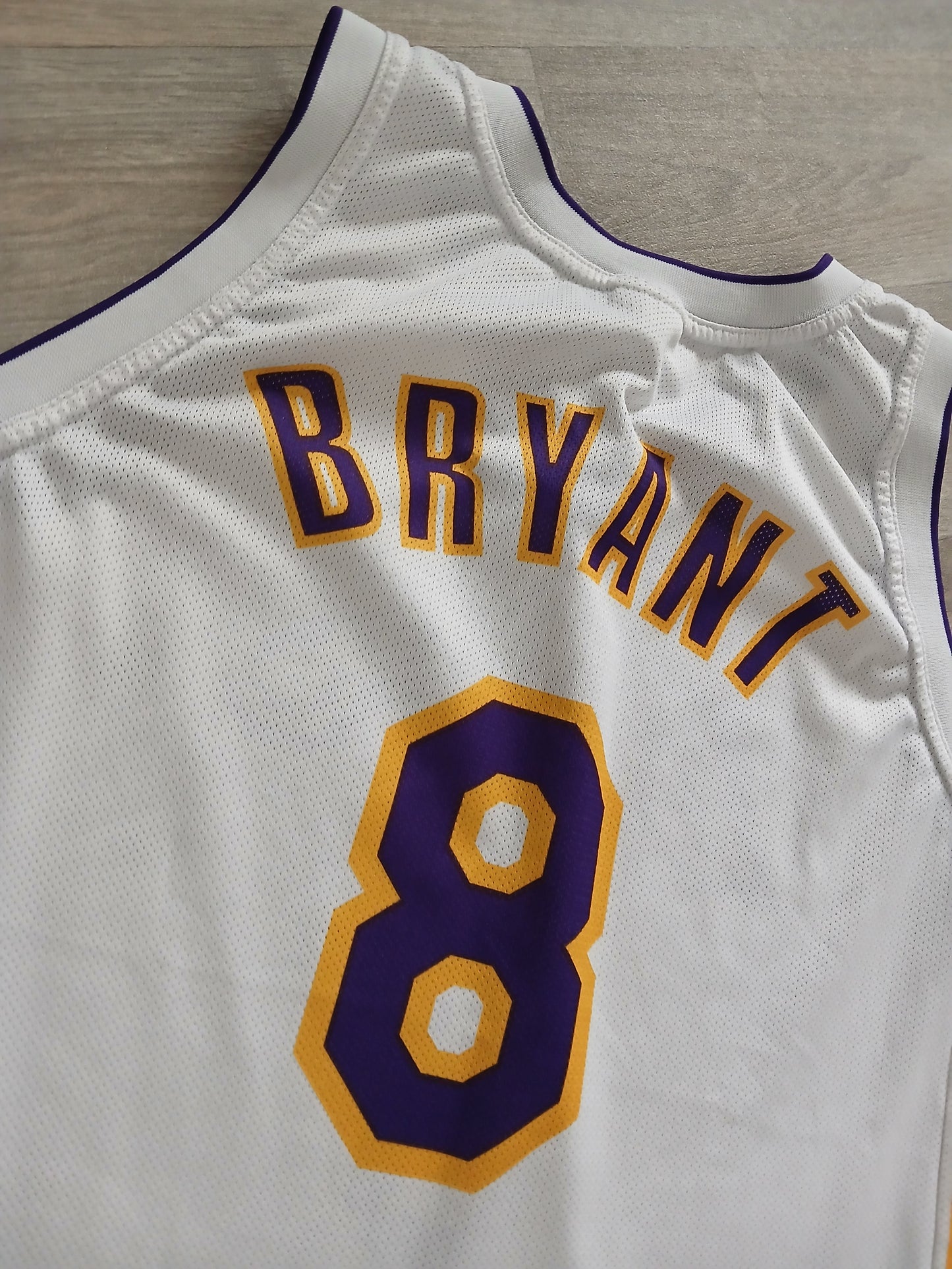 Kobe Bryant Los Angeles Lakers Jersey Size XL