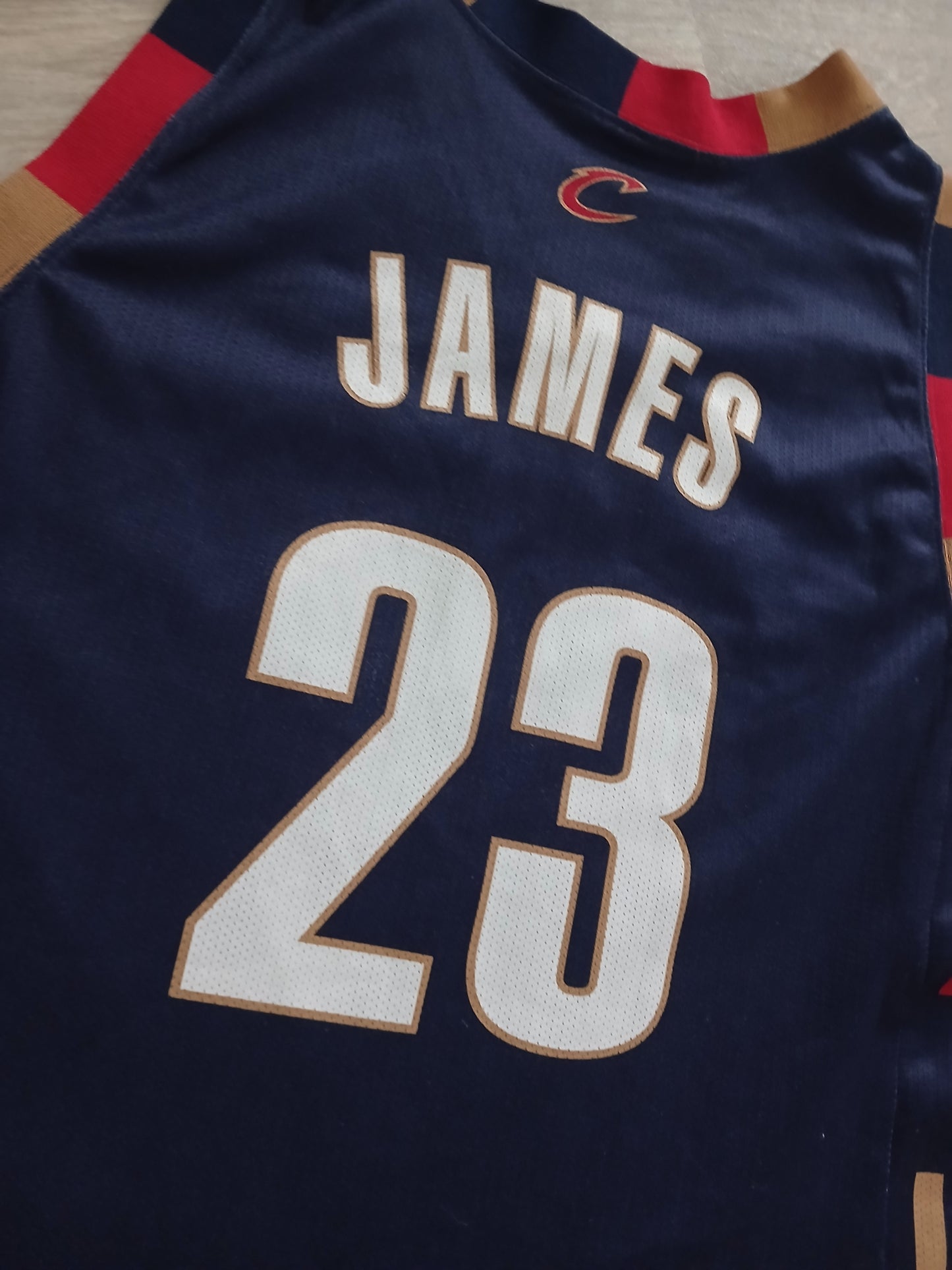 LeBron James Cleveland Cavaliers Jersey Size Medium