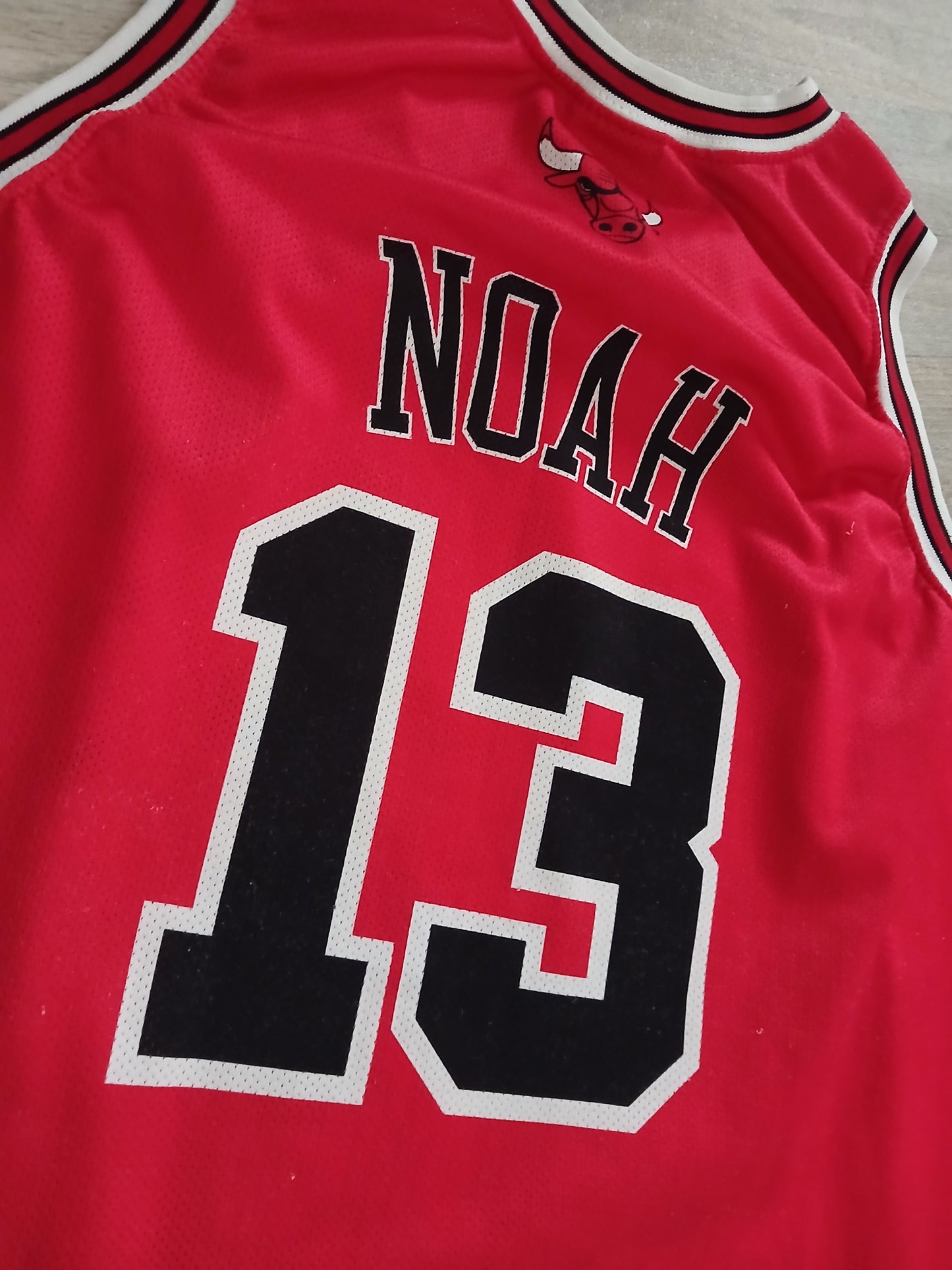 Joakim Noah Chicago Bulls Jersey Size XL