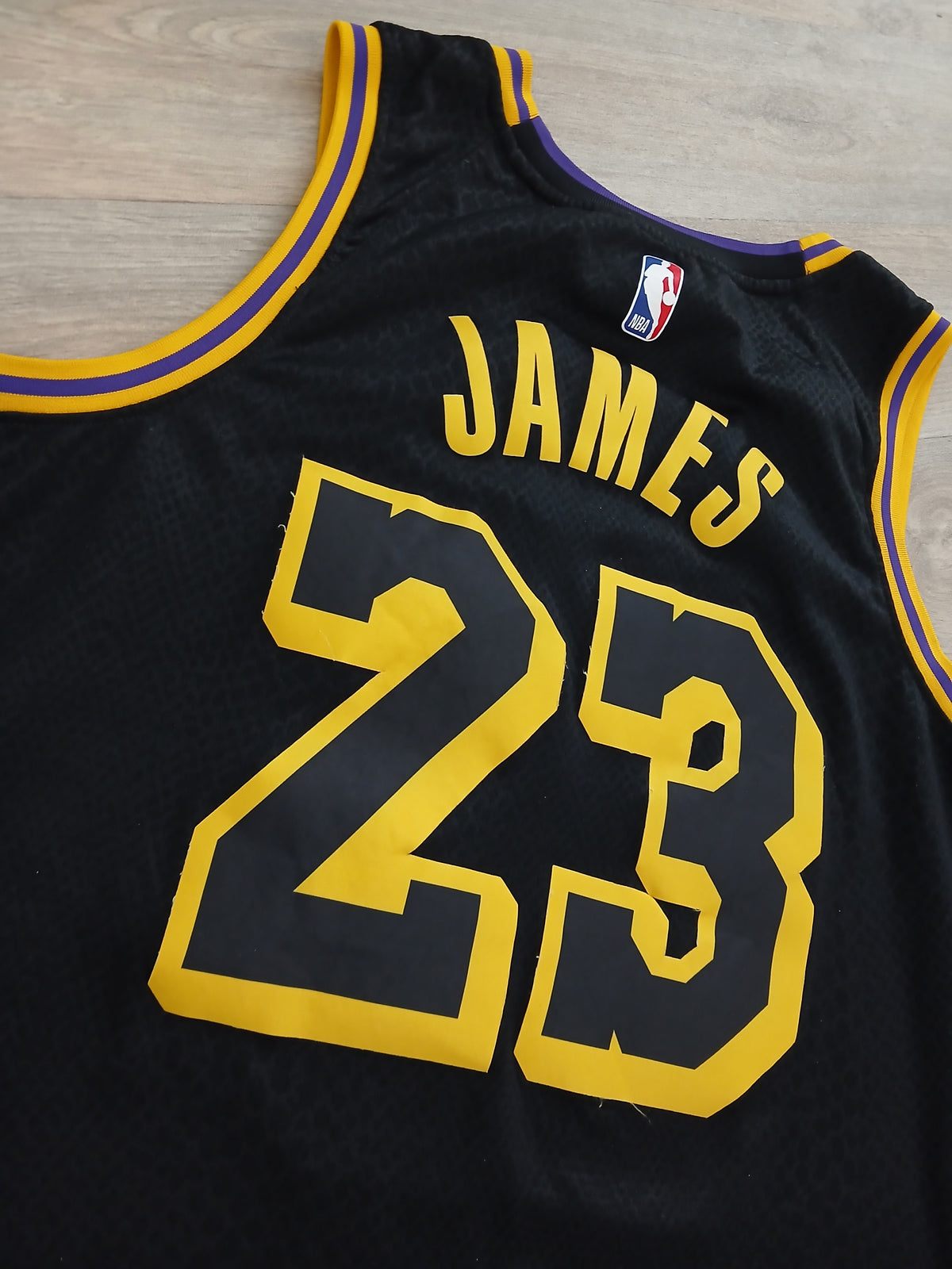 LeBron James Los Angeles Lakers Jersey Size Large
