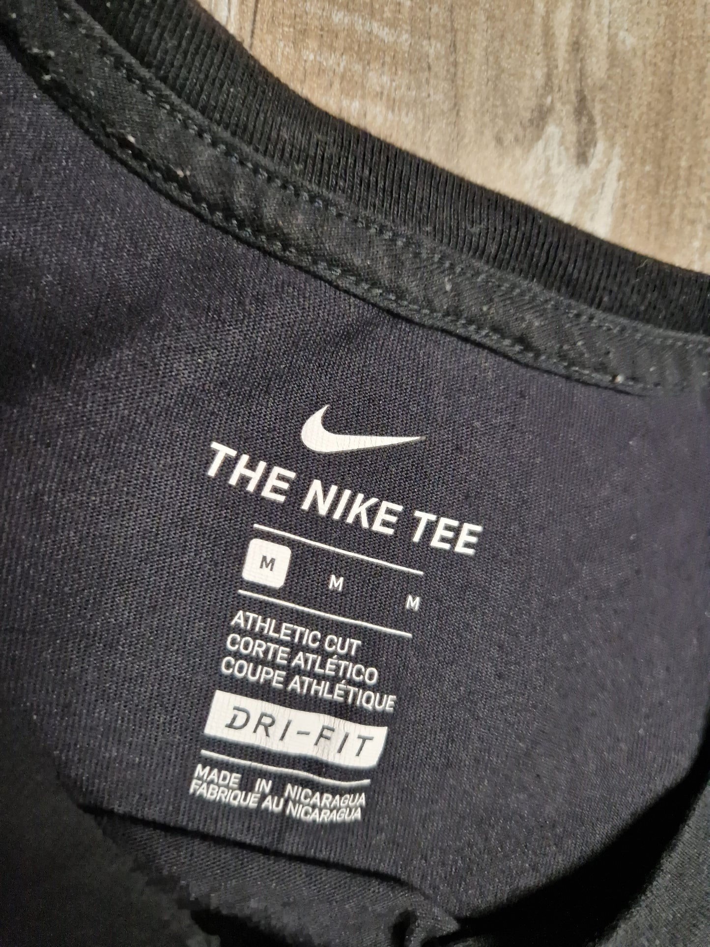 Kobe Bryant Los Angeles Lakers 8 x 24 T-Shirt Size Medium