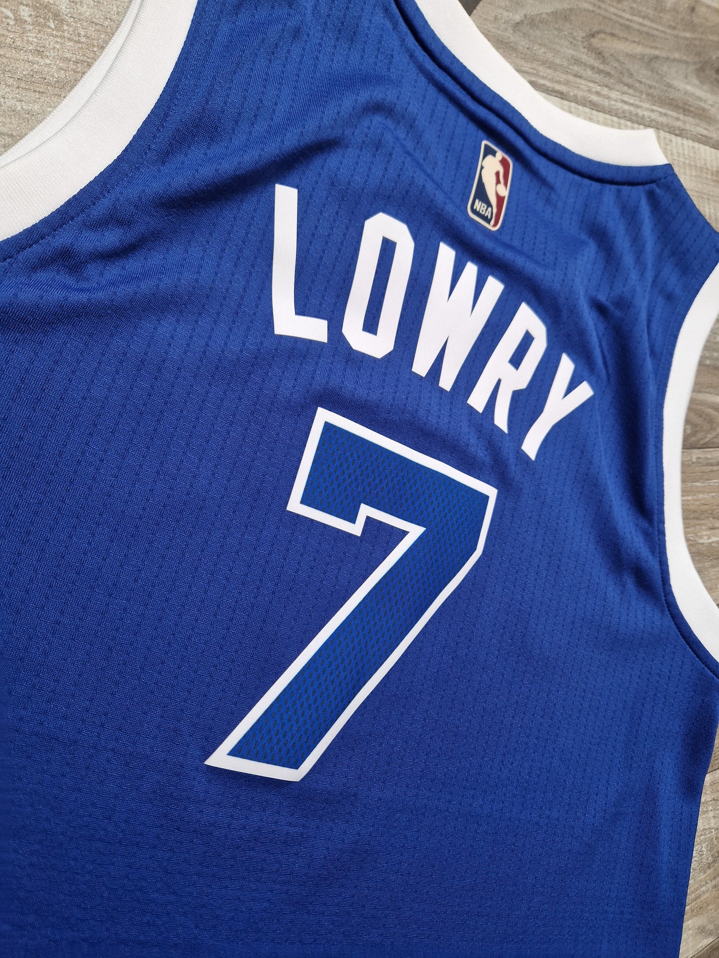 Kyle Lowry Toronto Raptors Jersey Size Small