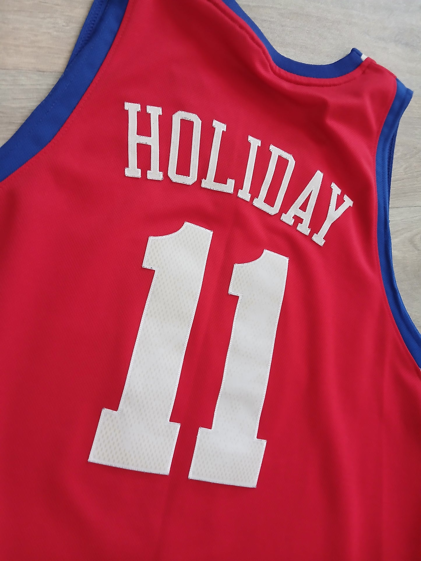 Jrue Holiday Philadelphia 76ers Jersey Size Medium