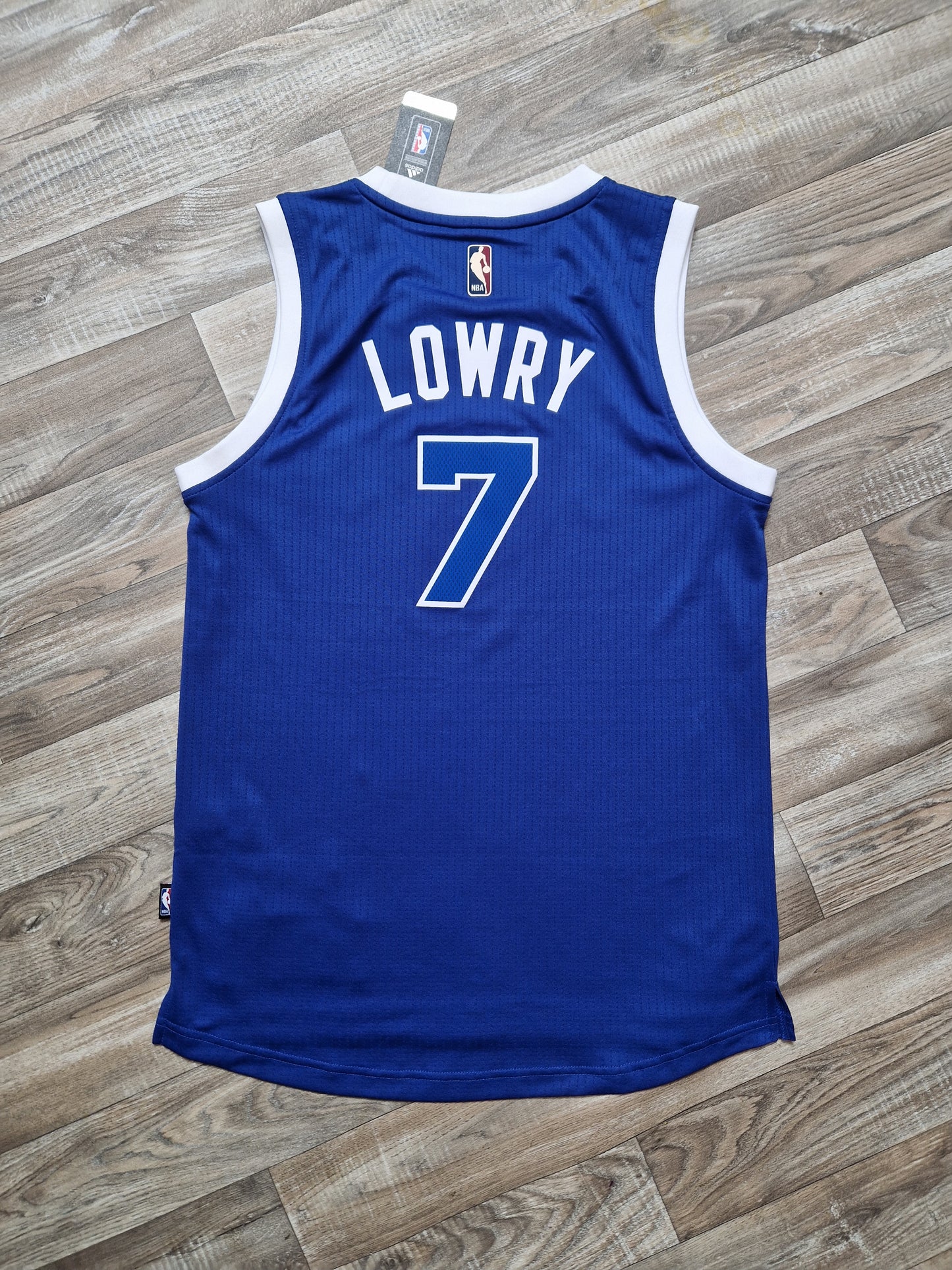 Kyle Lowry Toronto Raptors Jersey Size Small