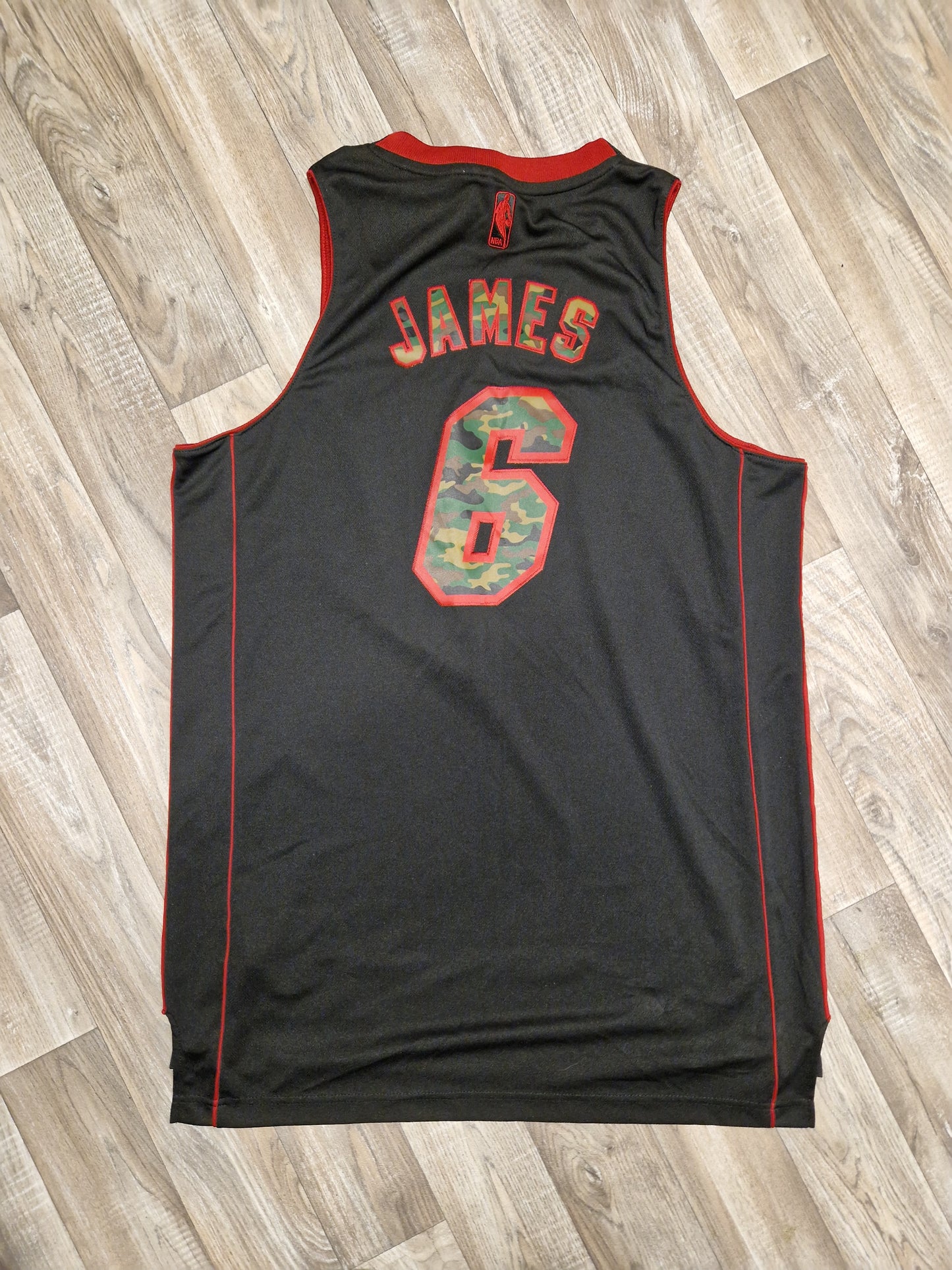 LeBron James Miami Heat Jersey Size Large