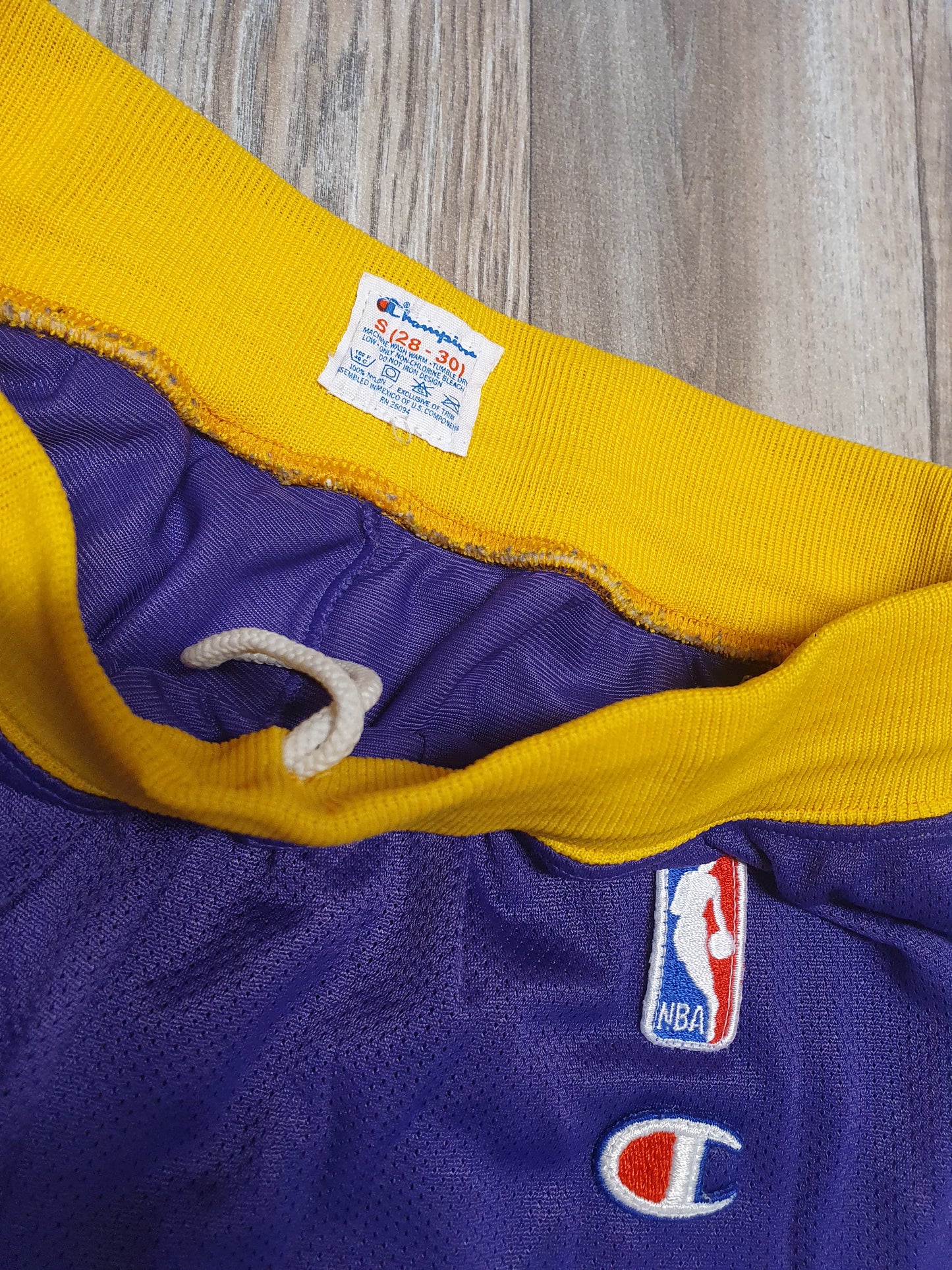 Los Angeles Lakers Shorts Size Small