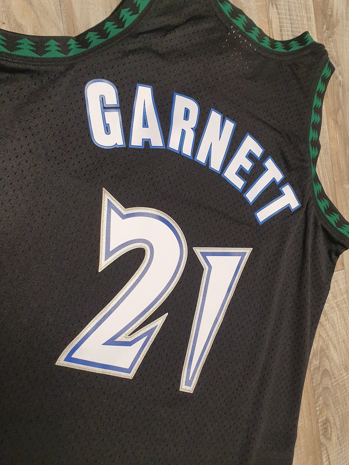 Kevin Garnett Minnesota Timberwolves Road 1997-98 Jersey