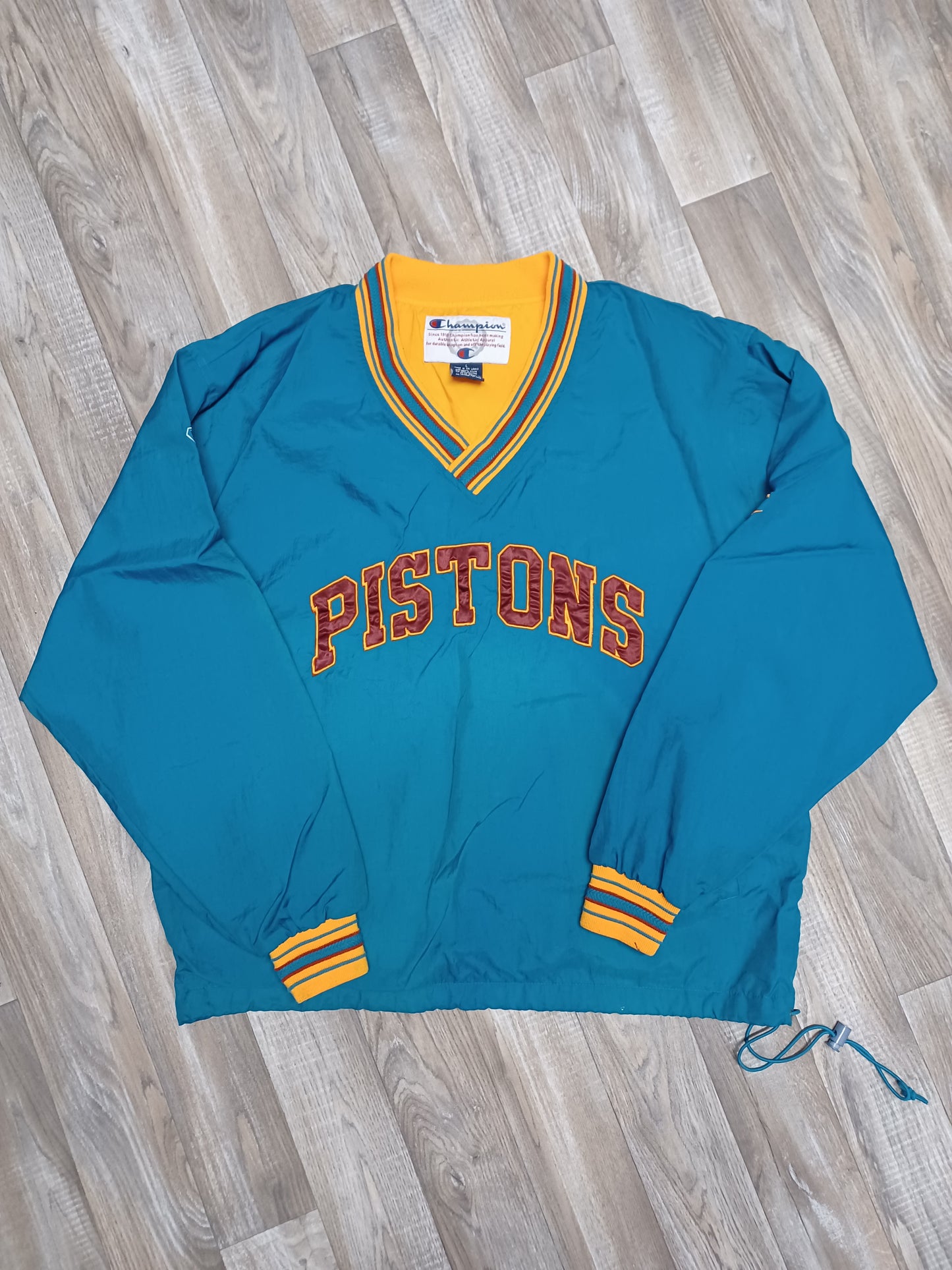 Detroit Pistons Warm Up Size Large