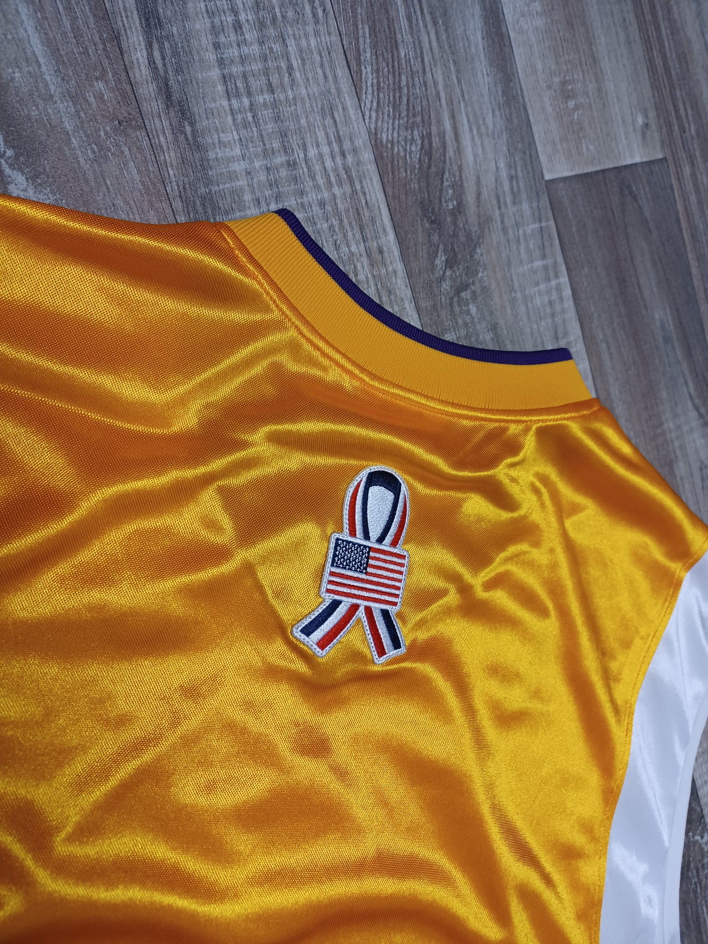 Los Angeles Lakers Authentic NBA Finals Warm Up Jersey Size Large