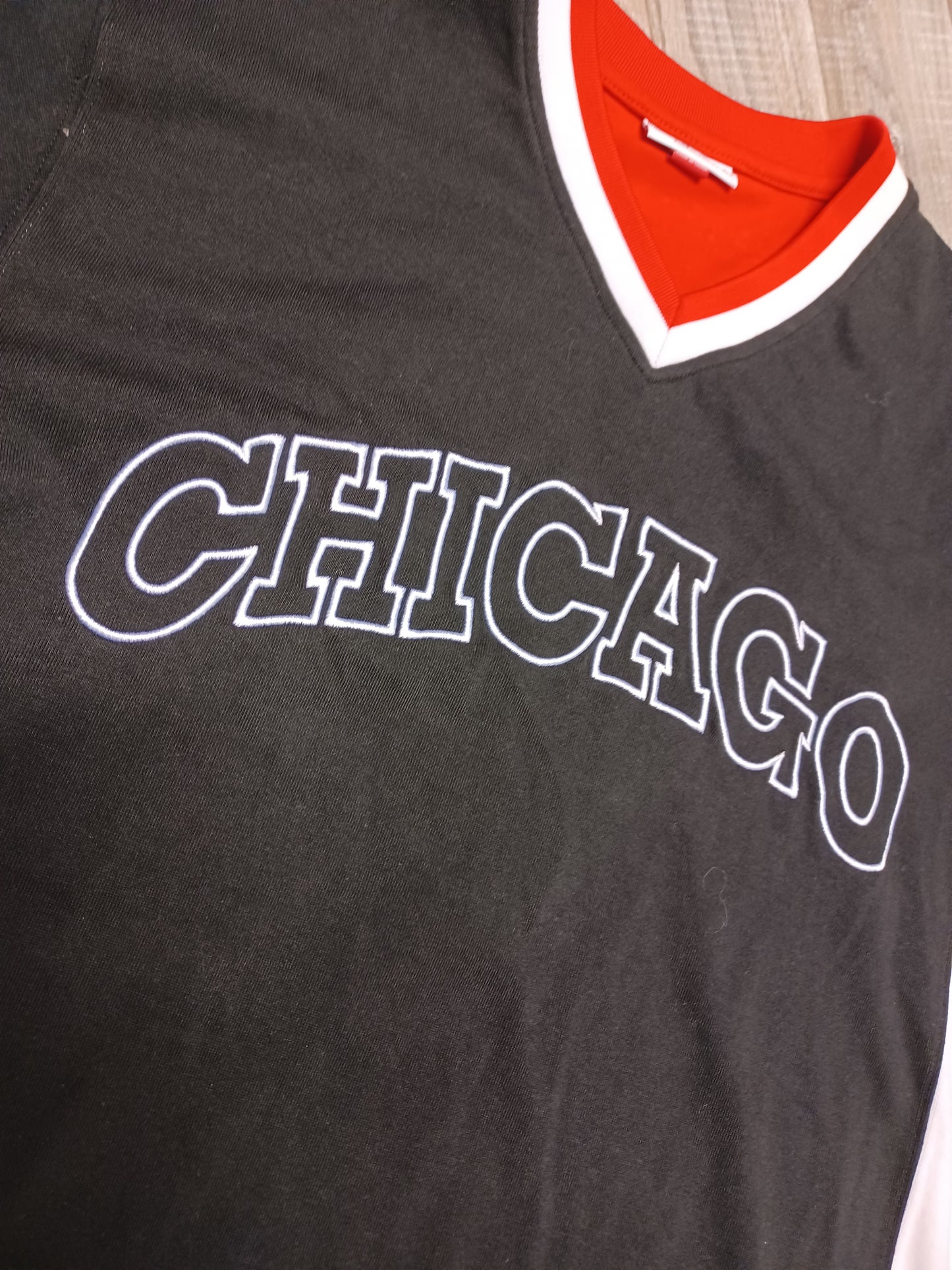 Chicago Bulls Authentic Warm Up T-Shirt Size Large