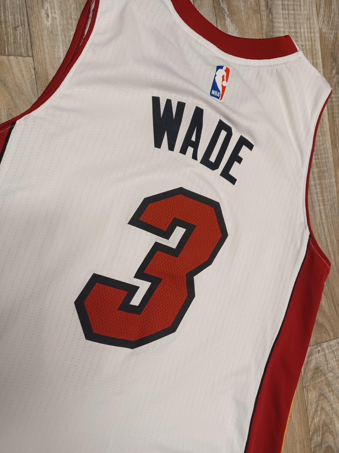 Dwyane Wade Miami Heat Jersey Size Small