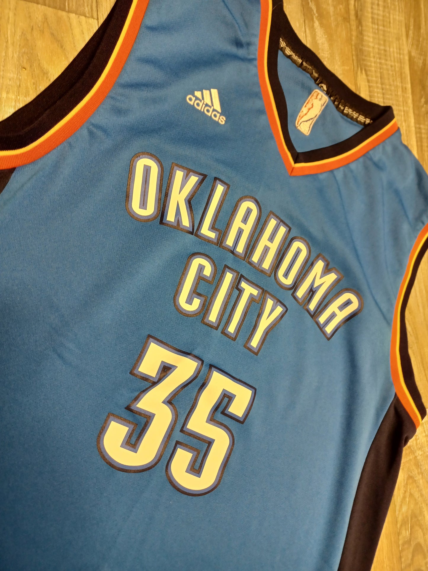 Kevin Durant Oklahoma City Thunder Jersey Size Medium