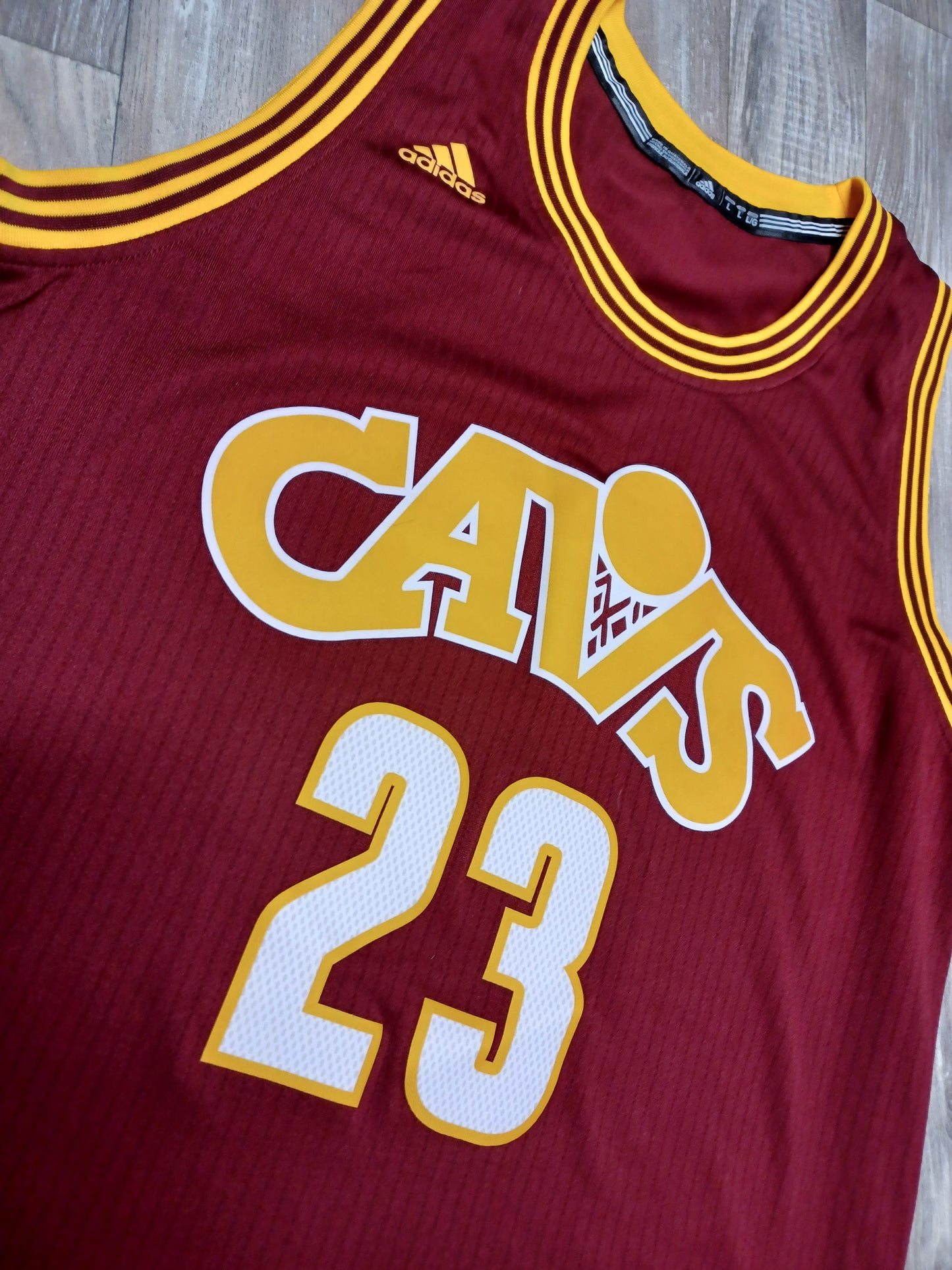 LeBron James Cleveland Cavaliers Jersey Size Large