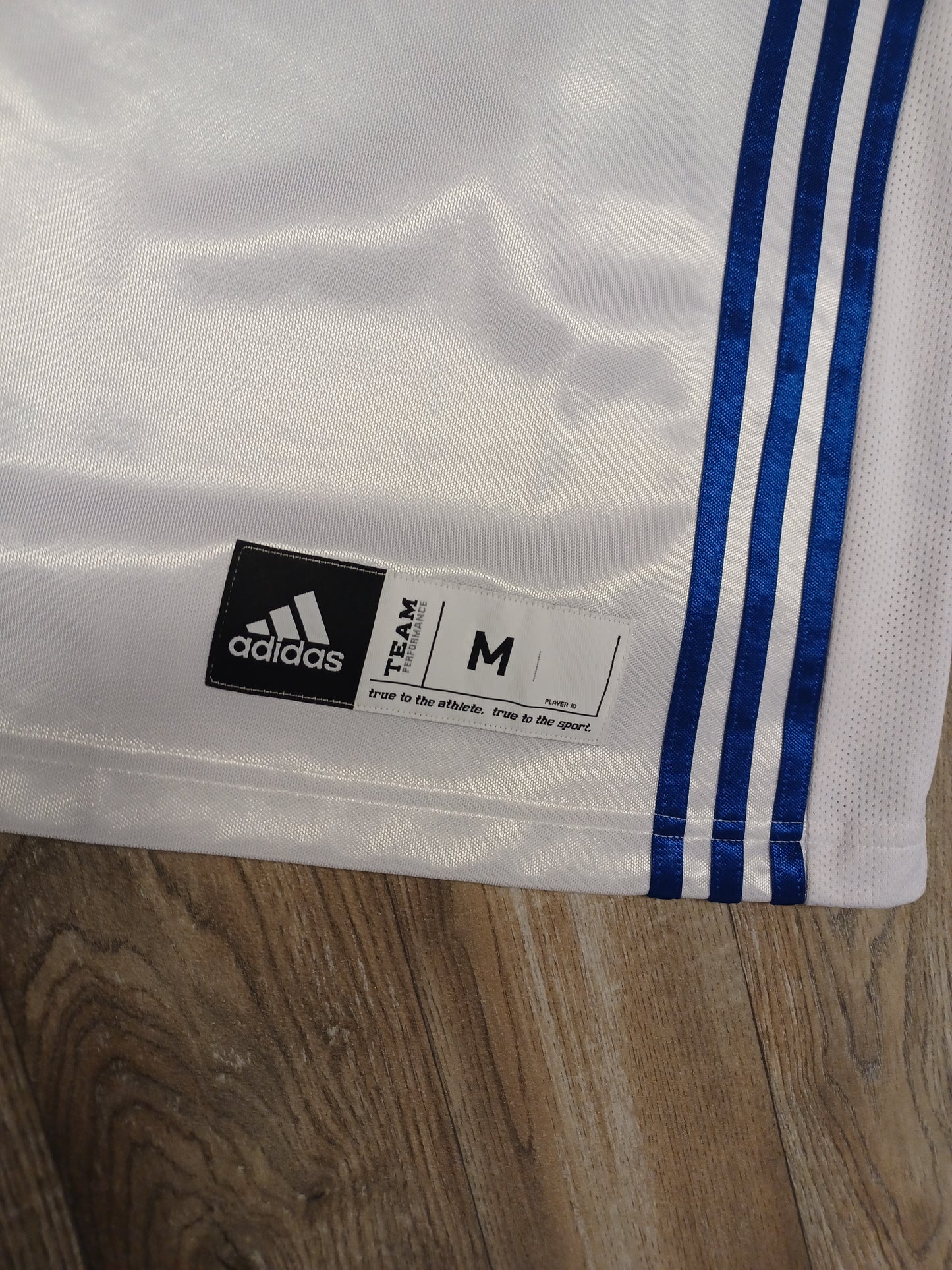 Luol Deng Great Britain Jersey Size Medium