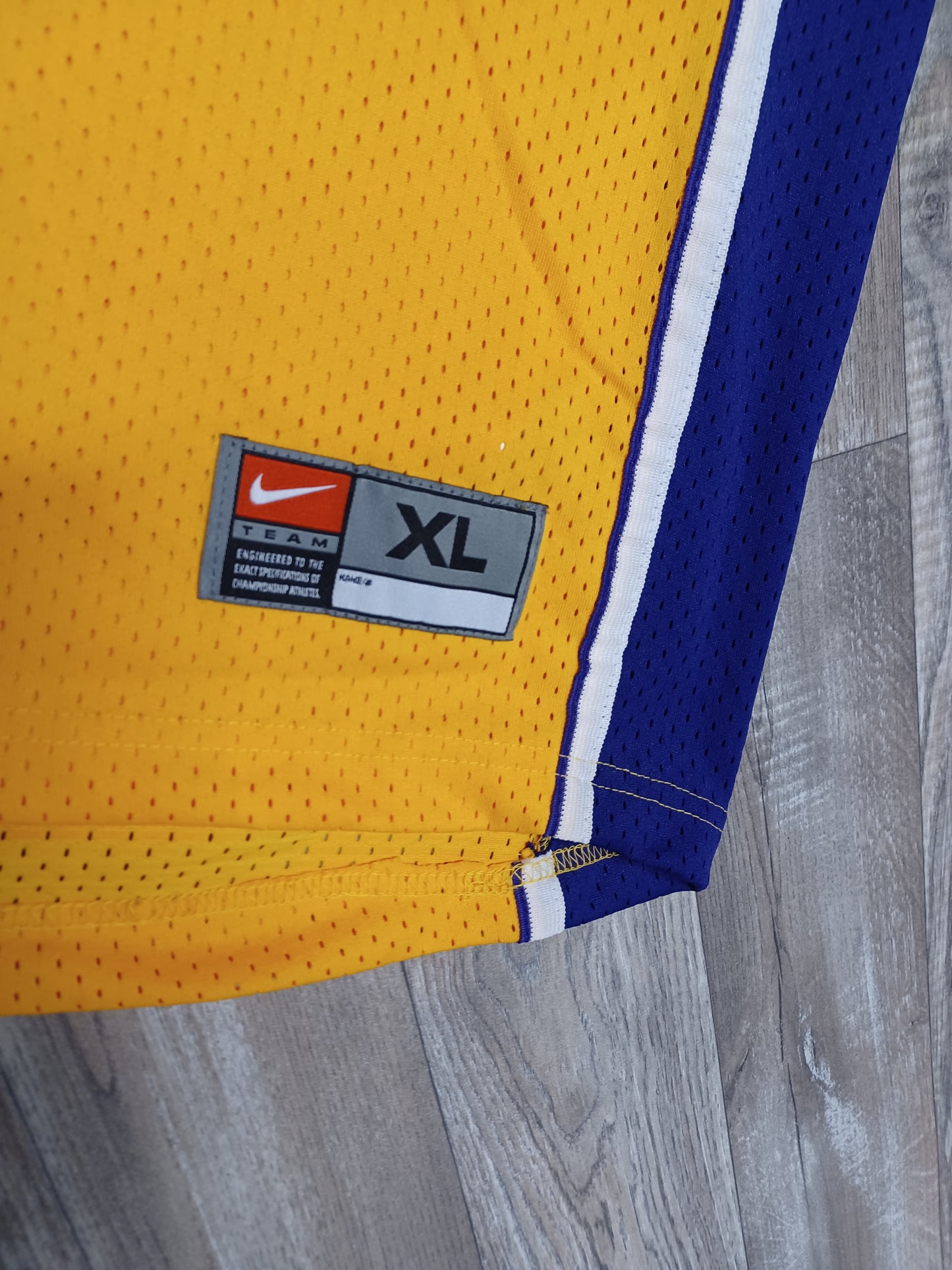 Kobe Bryant Los Angeles Lakers Jersey Size XL