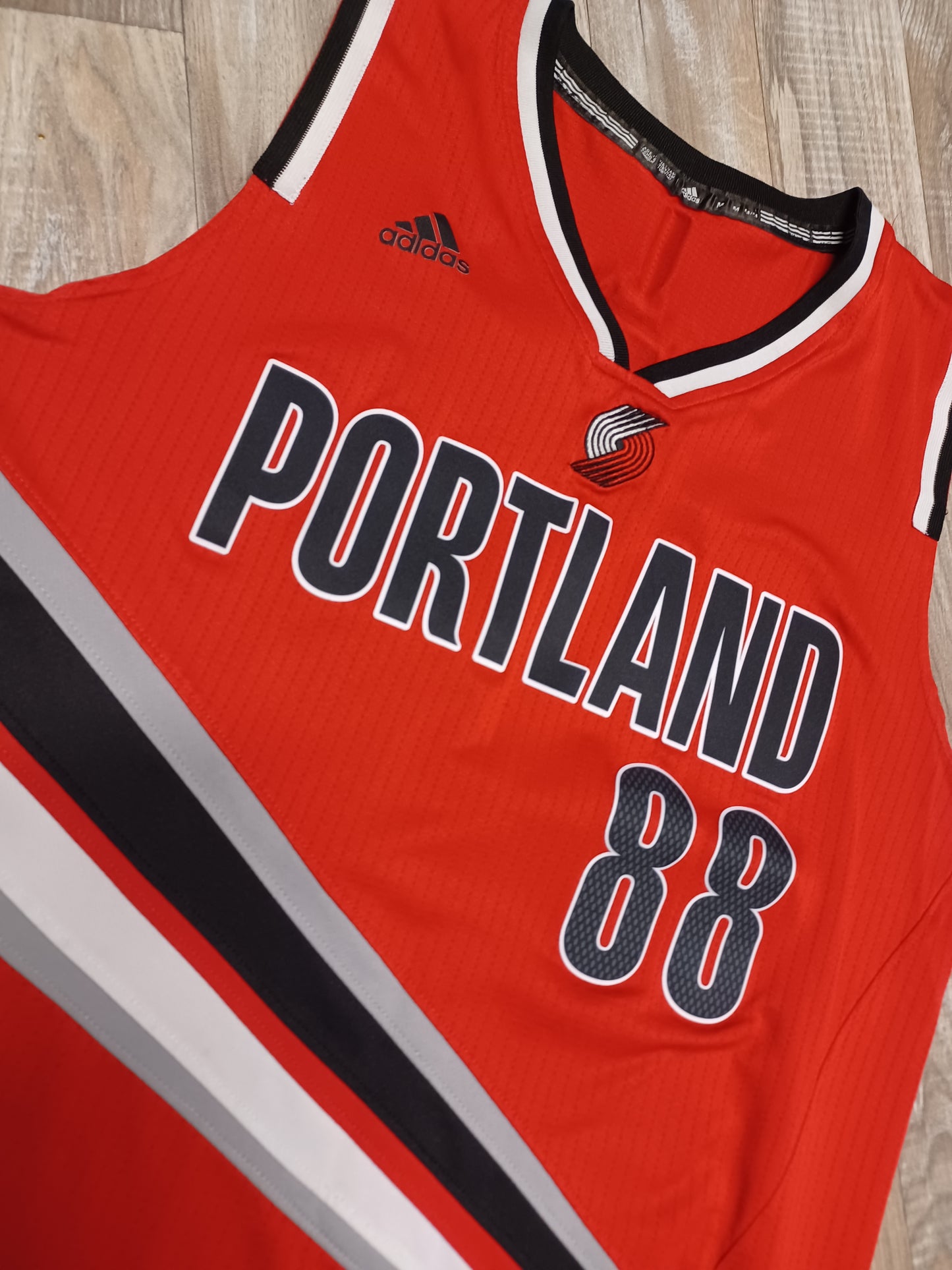 Nicholas Batum Portland Trailblazers Jersey Size Medium
