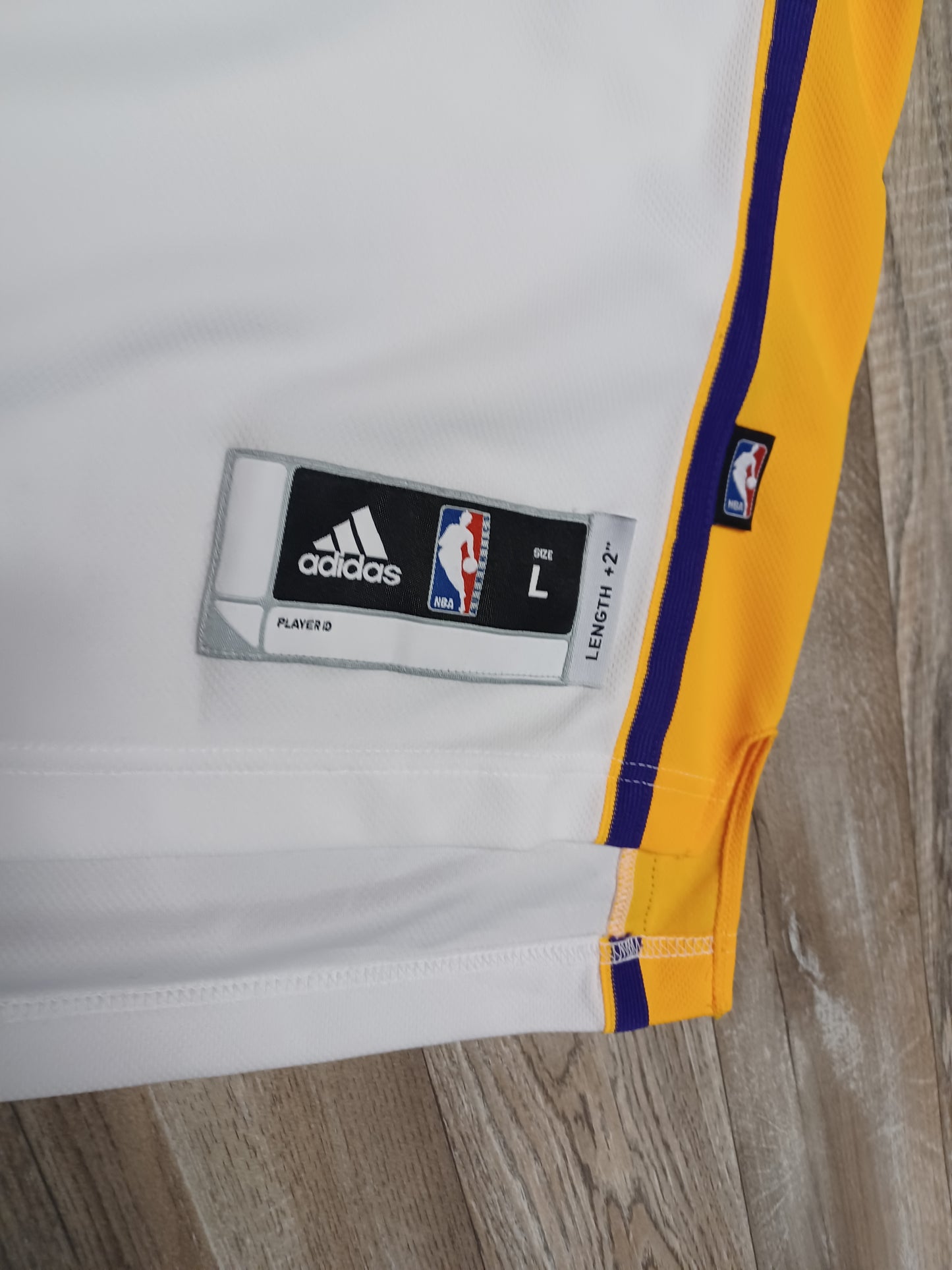 Kobe Bryant Los Angeles Lakers Jersey Size Large