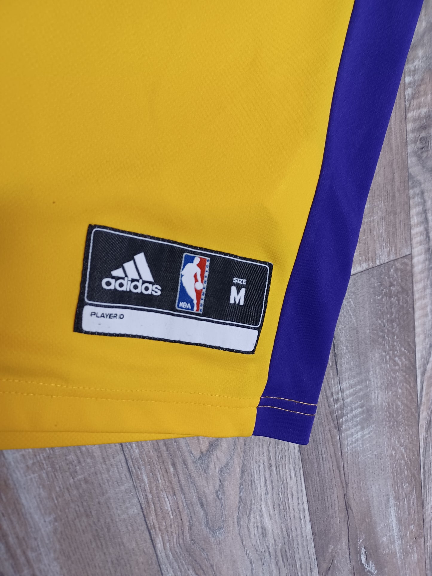 Kobe Bryant Los Angeles Lakers Jersey Size Medium