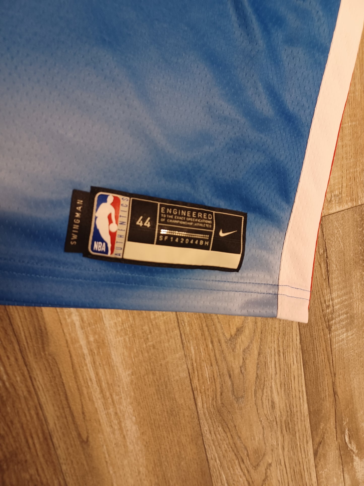 Kyrie Irving Brooklyn Nets Jersey Size Medium