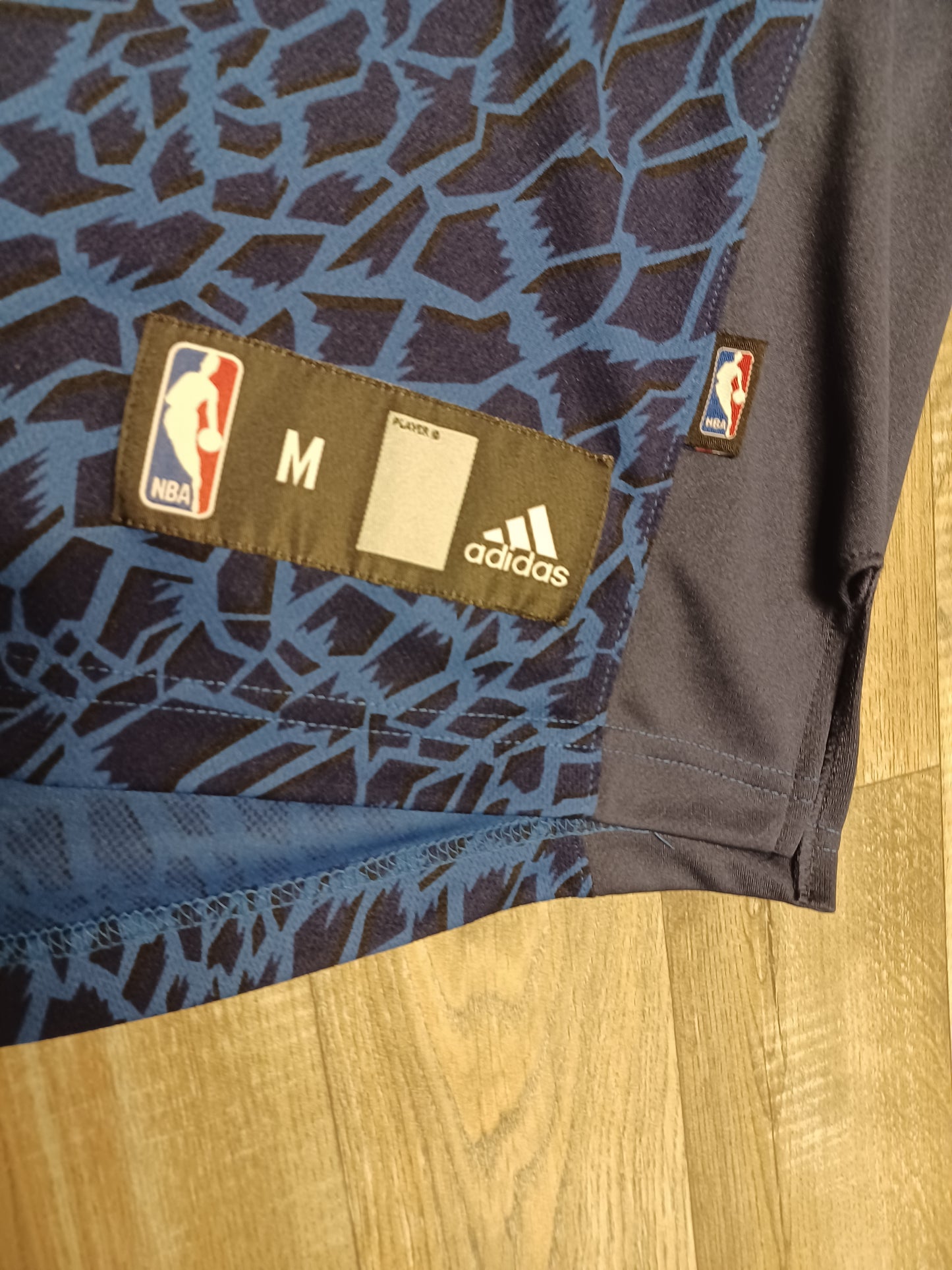 Kyrie Irving Cleveland Cavaliers Jersey Size Medium