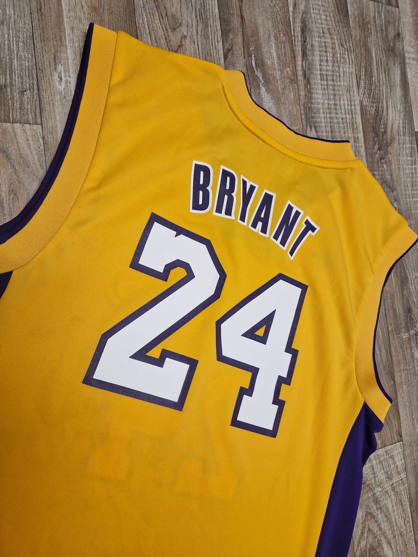 Kobe Bryant Los Angeles Jersey Size Small