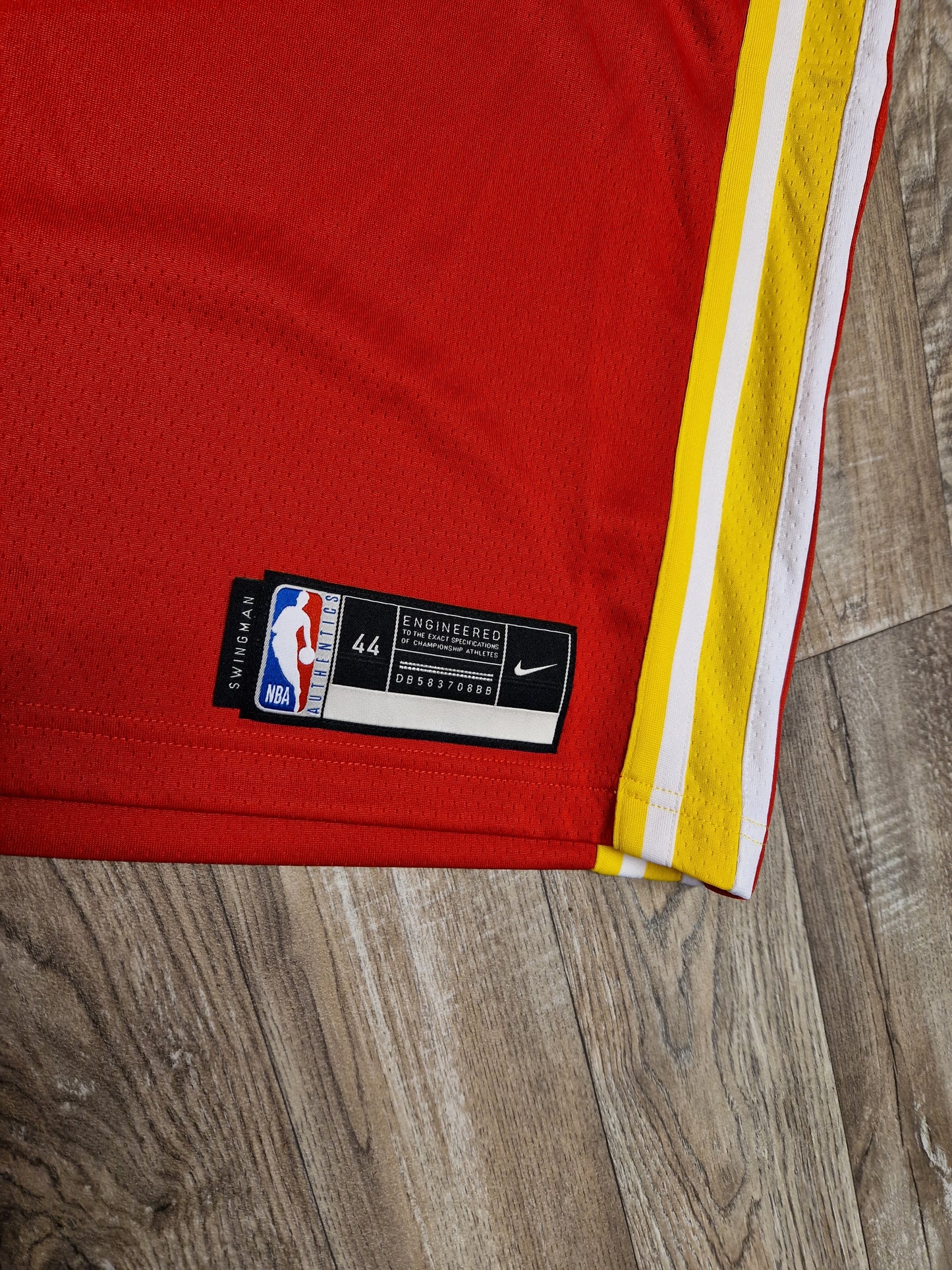 Trae Young Atlanta Hawks Jersey Size Medium