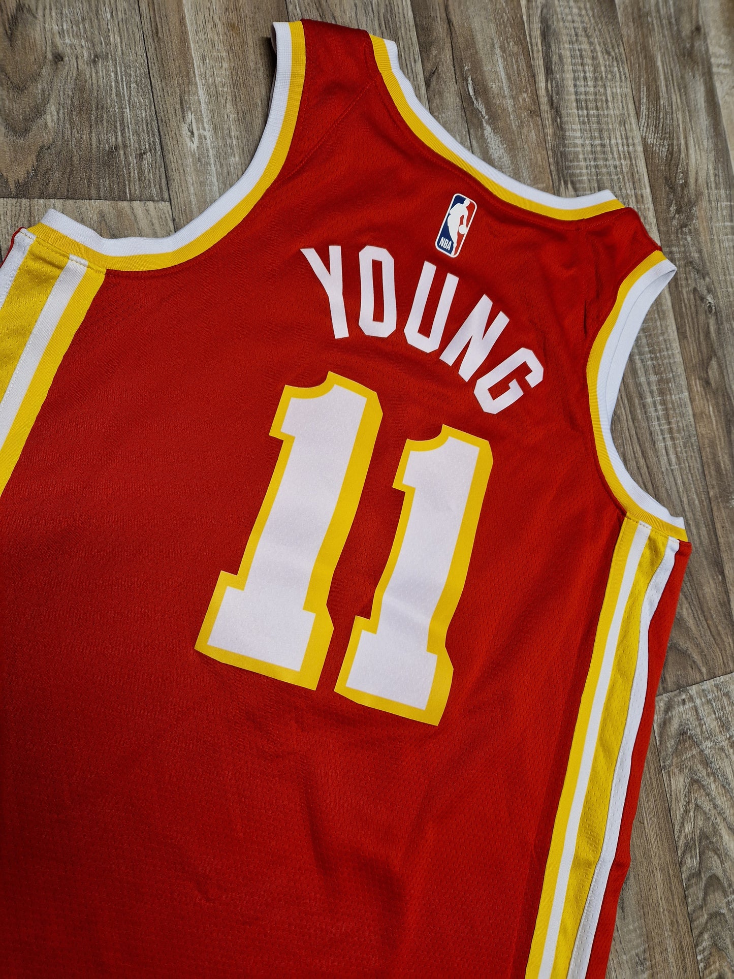 Trae Young Atlanta Hawks Jersey Size Medium