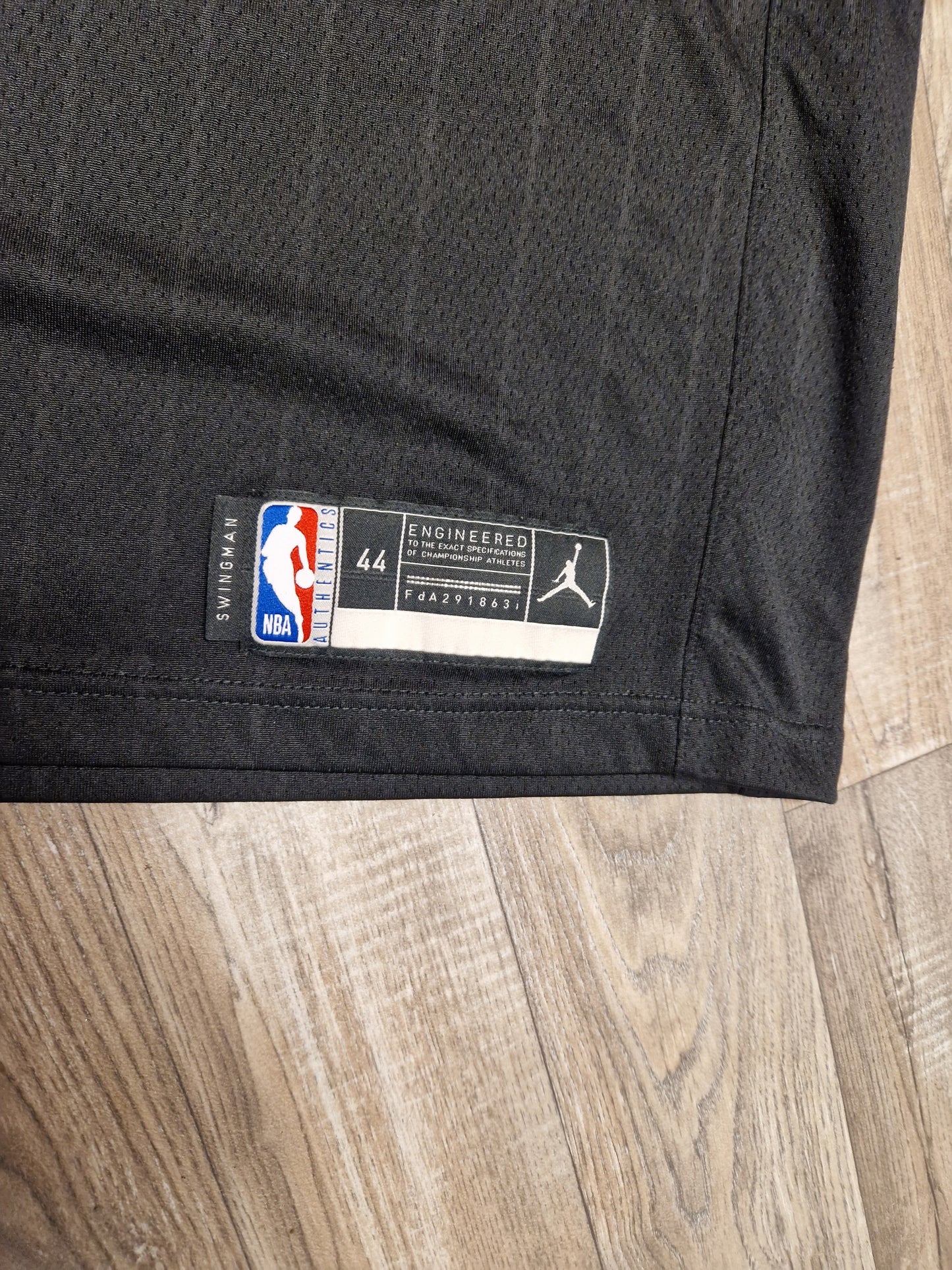 Lauri Markkanen Chicago Bulls Jersey Size Medium