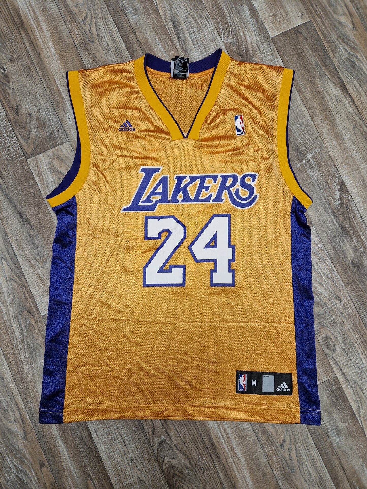 Kobe Bryant Los Angeles Jersey Size Medium