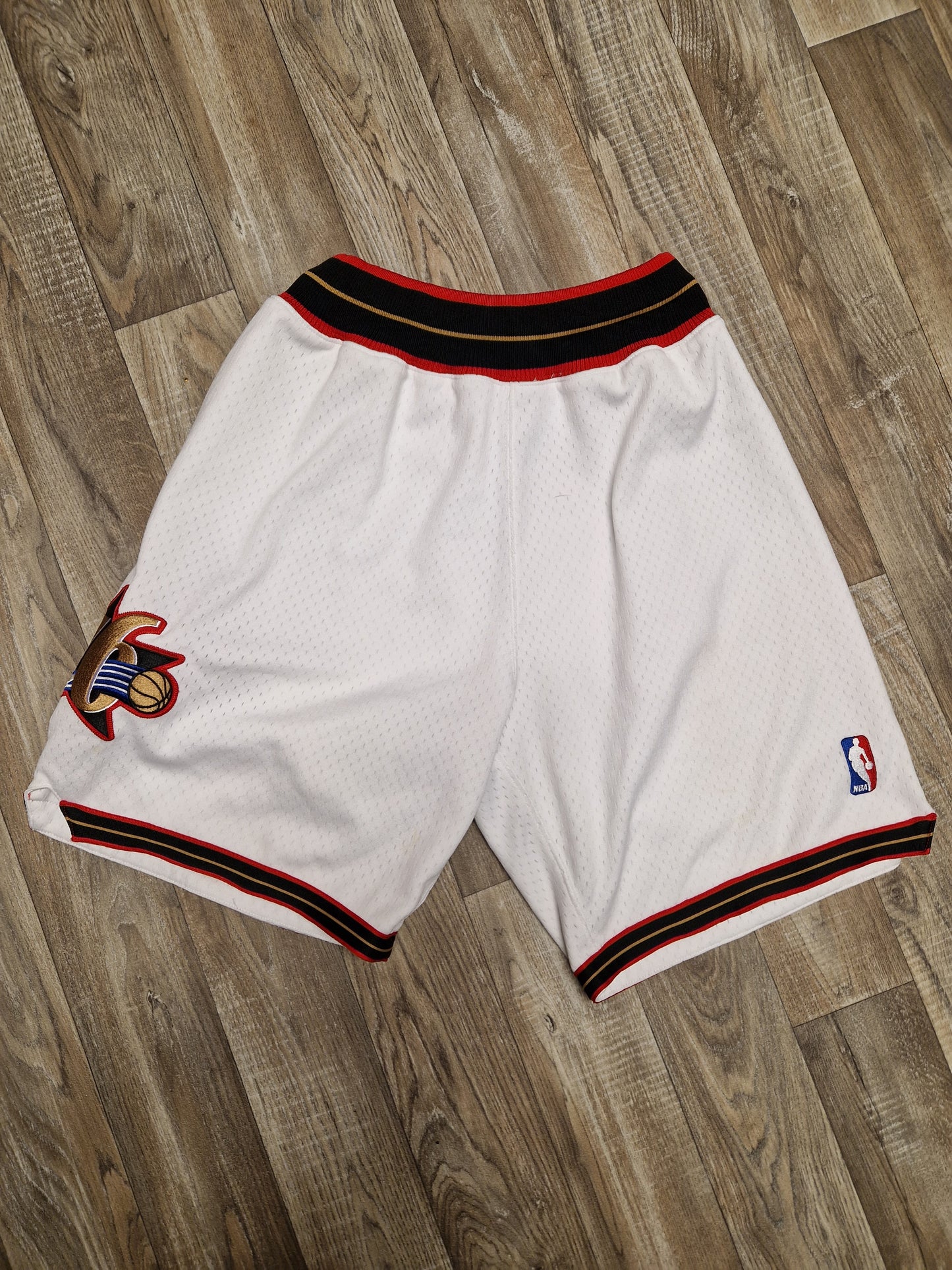 Philadelphia 76ers Authentic Shorts Size Small