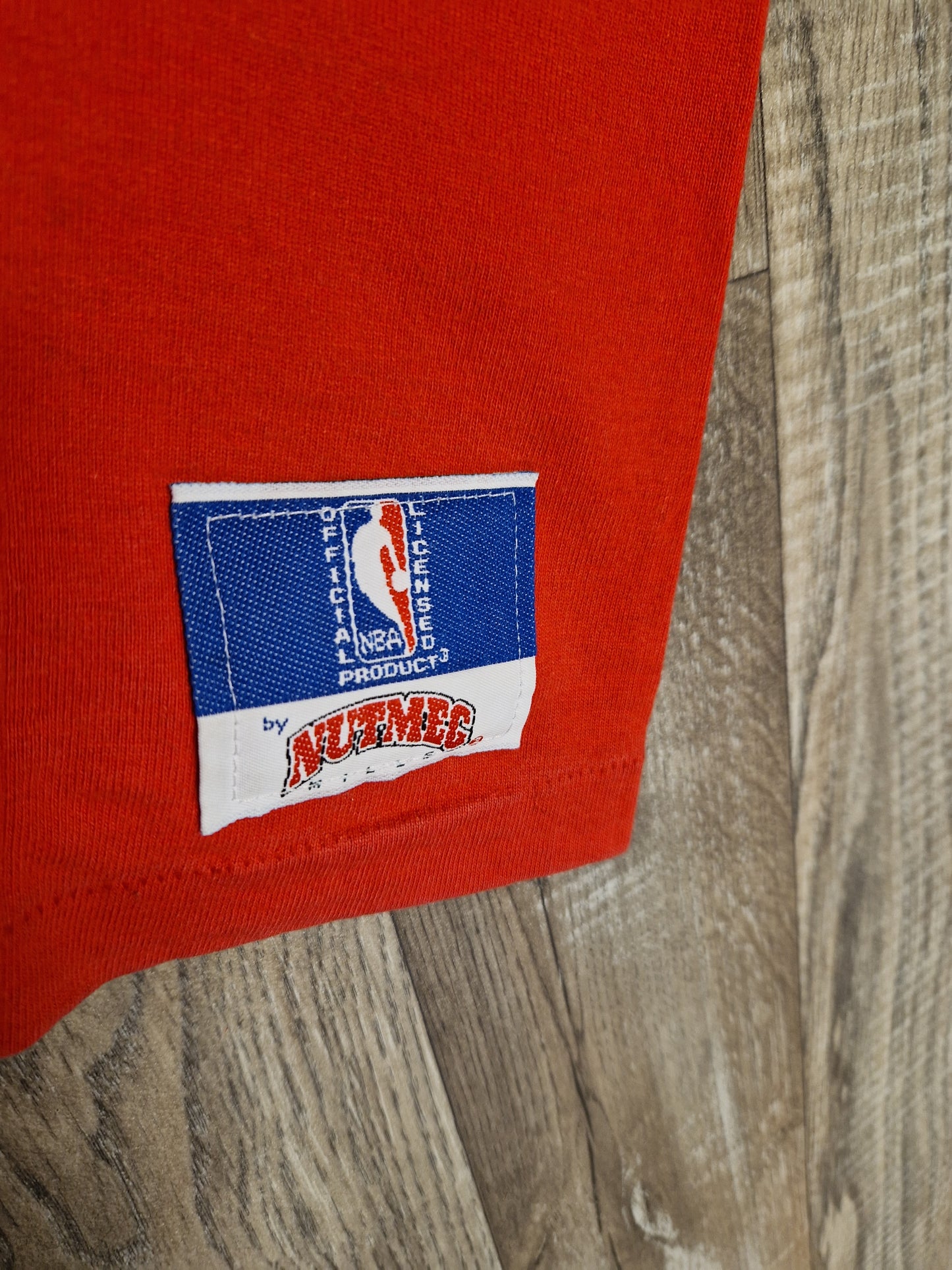 Philadelphia 76ers T-Shirt Size Large