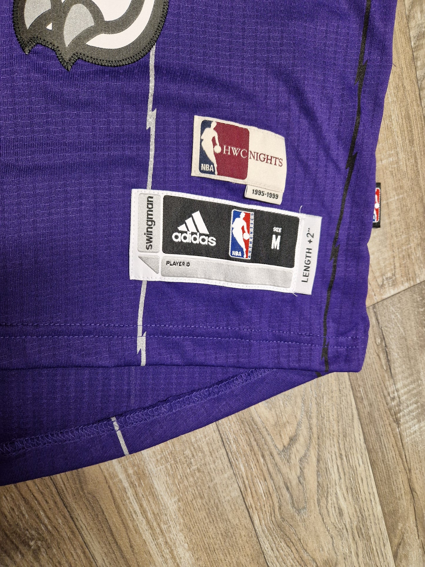 Demar Derozan Toronto Raptors Jersey Size Medium