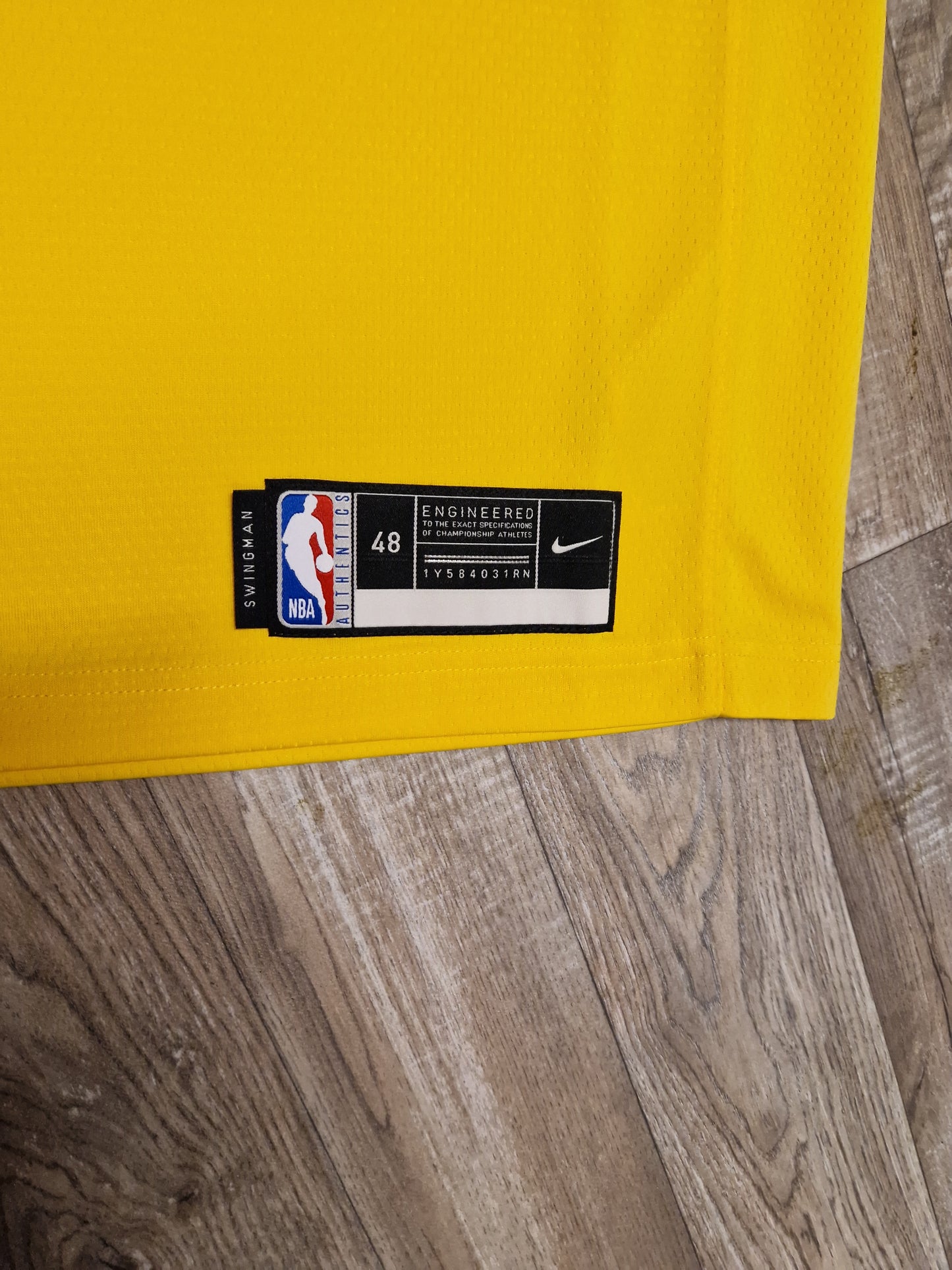 LeBron James Los Angeles Lakers Jersey Size Large