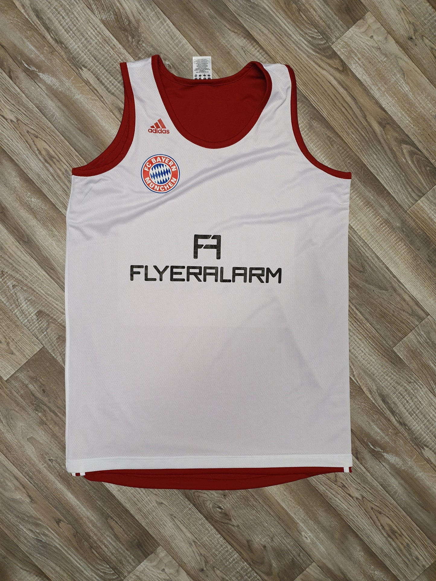 Bayern Munich Basketball Reversible Jersey Size Medium