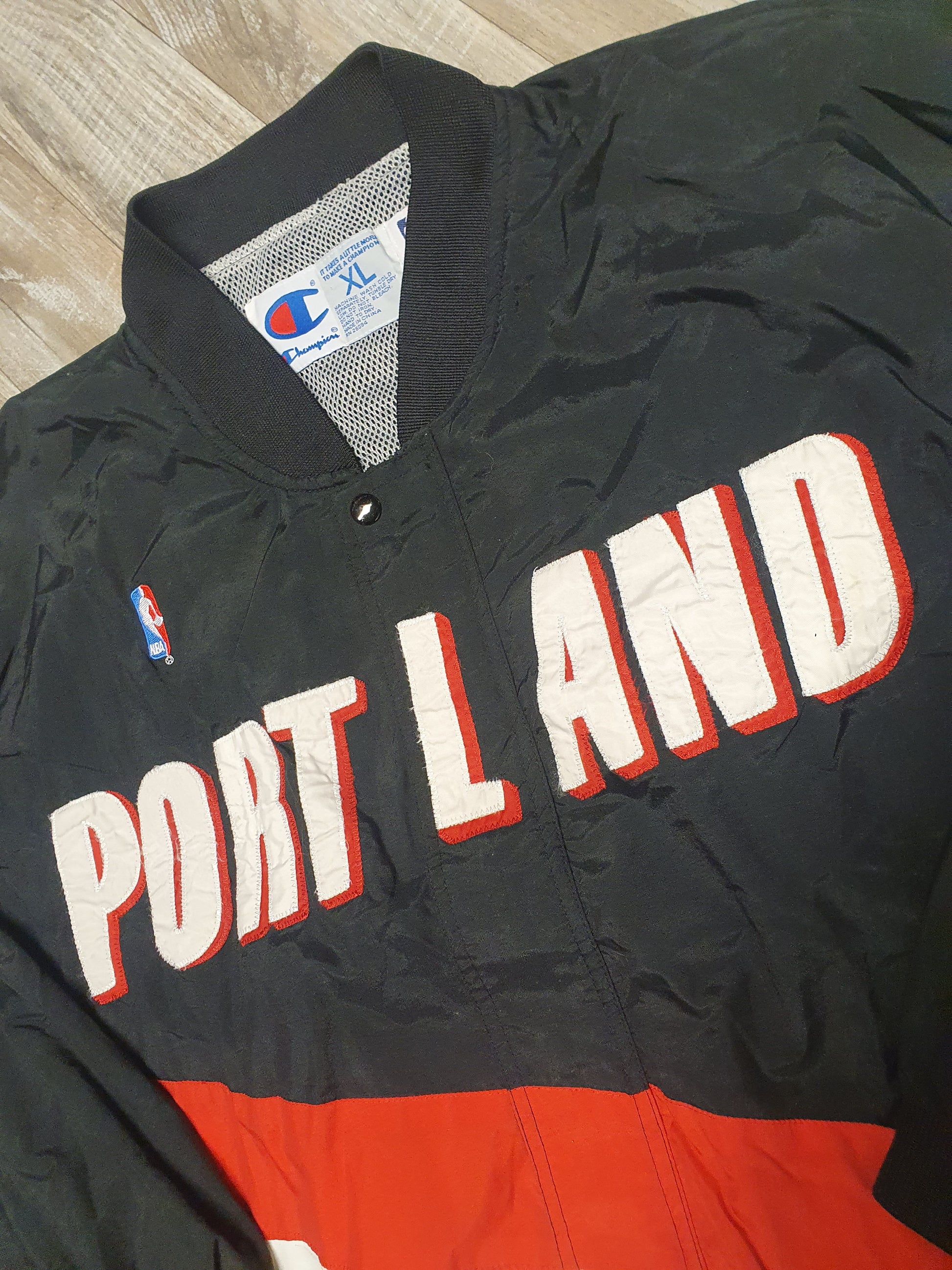 Portland Trailblazers Jacket Size XL
