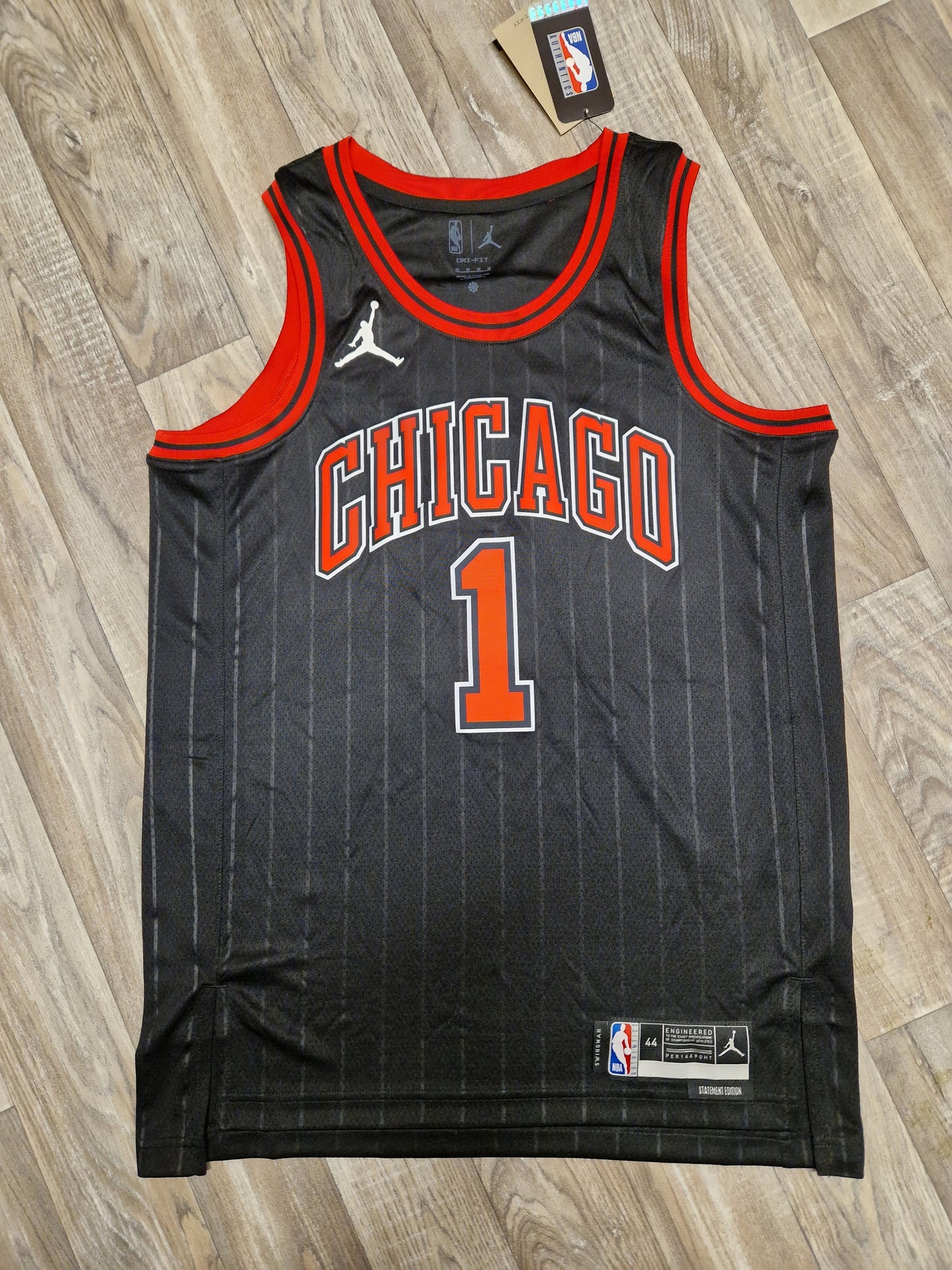 Derrick Rose Chicago Bulls Jersey Size Medium