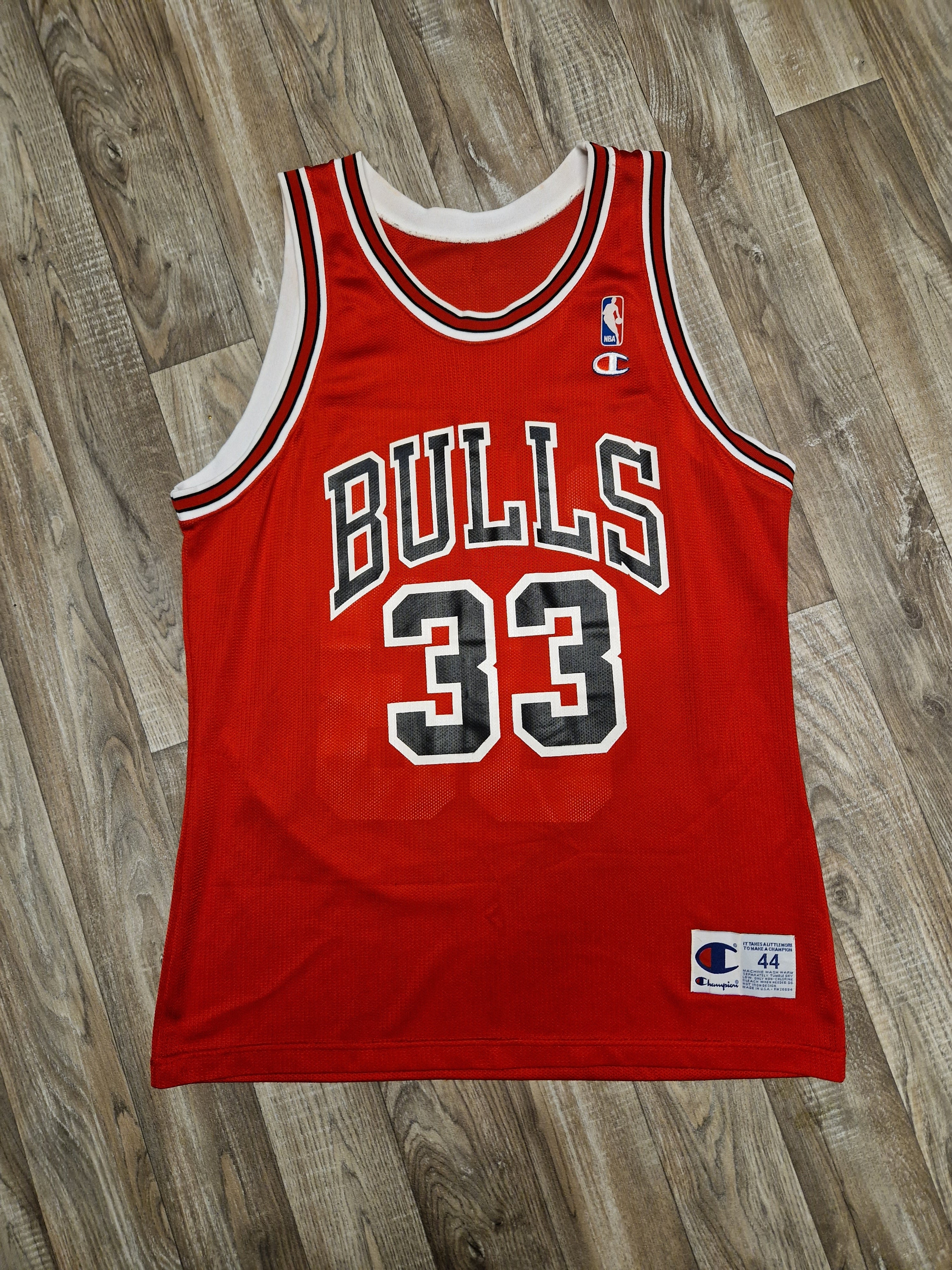 NBA Chicago bulls Scottie sold Pippen jersey Large