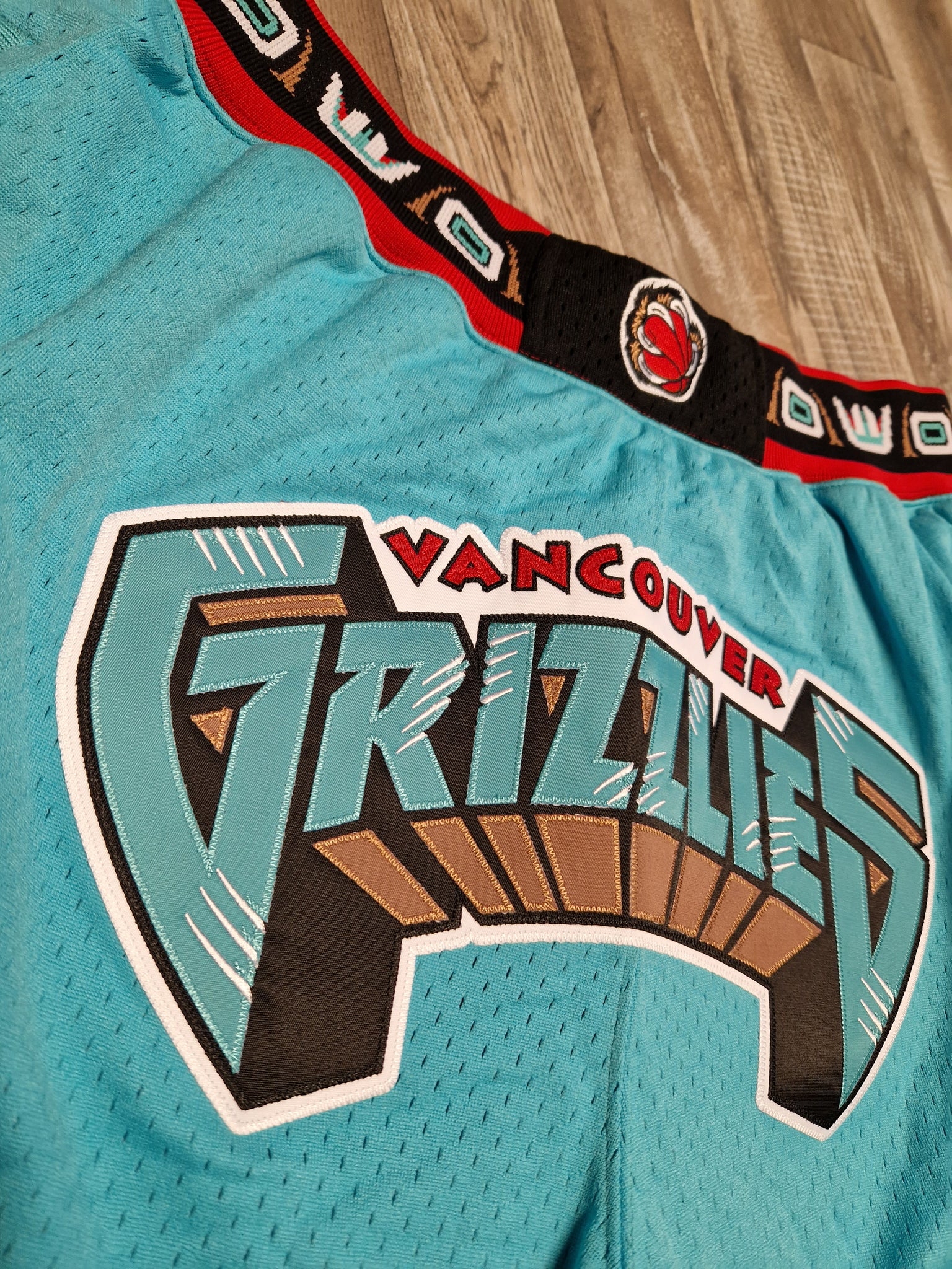 Vancouver Grizzles just Don Shorts Teal FEATURES: Step back in time with  the NBA greats thanks to M&Ness with t…