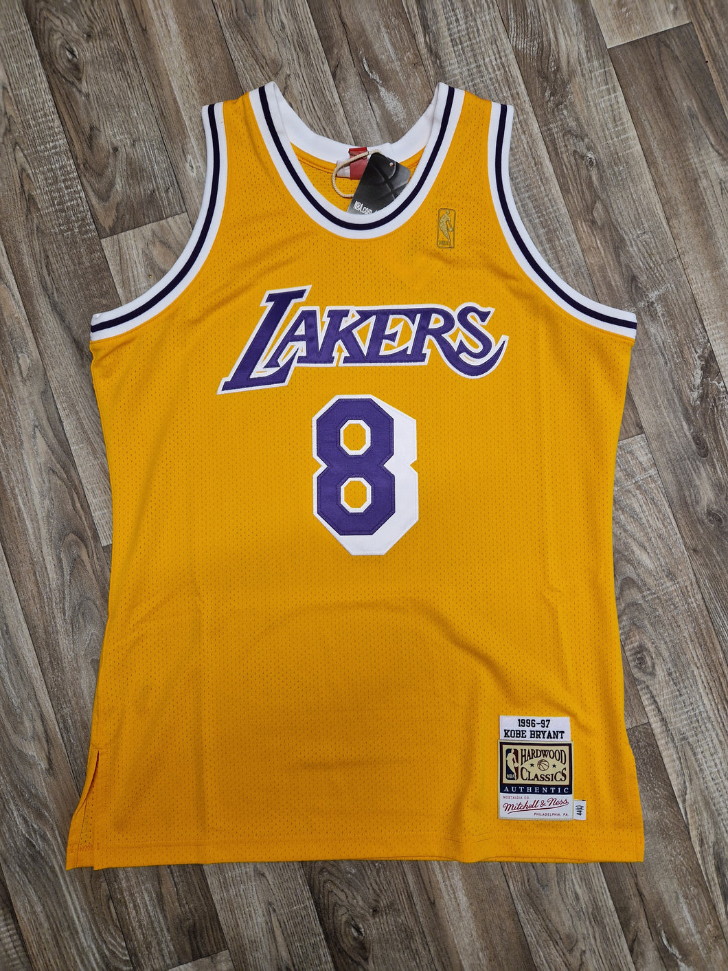 Kobe Bryant Authentic Los Angeles Lakers Jersey Size Large