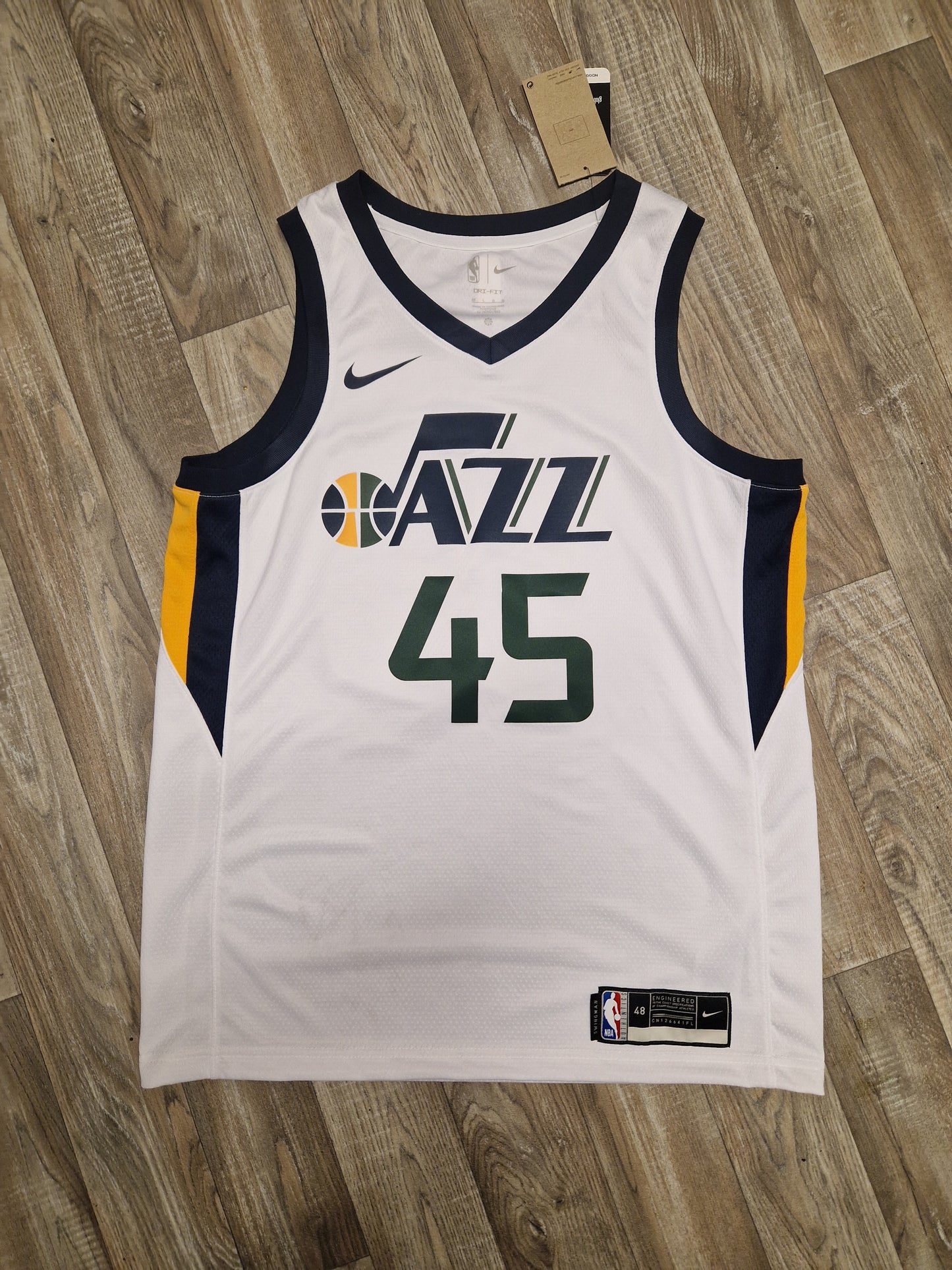 Donovan Mitchell Utah Jazz Jersey Size Large