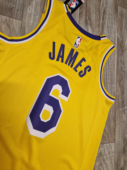 LeBron James Los Angeles Lakers Jersey Size Small