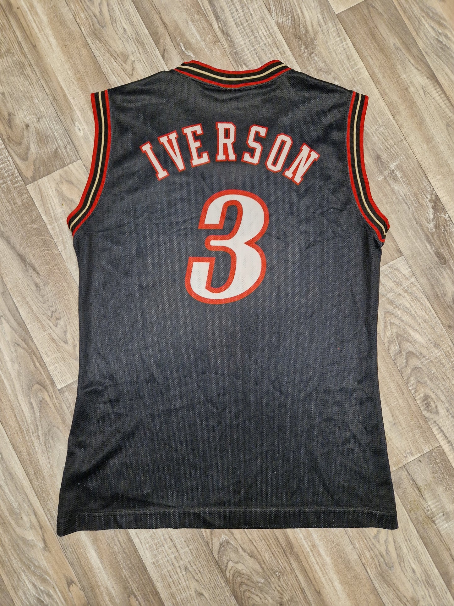 Allen Iverson Philadelphia 76ers Jersey Size Medium